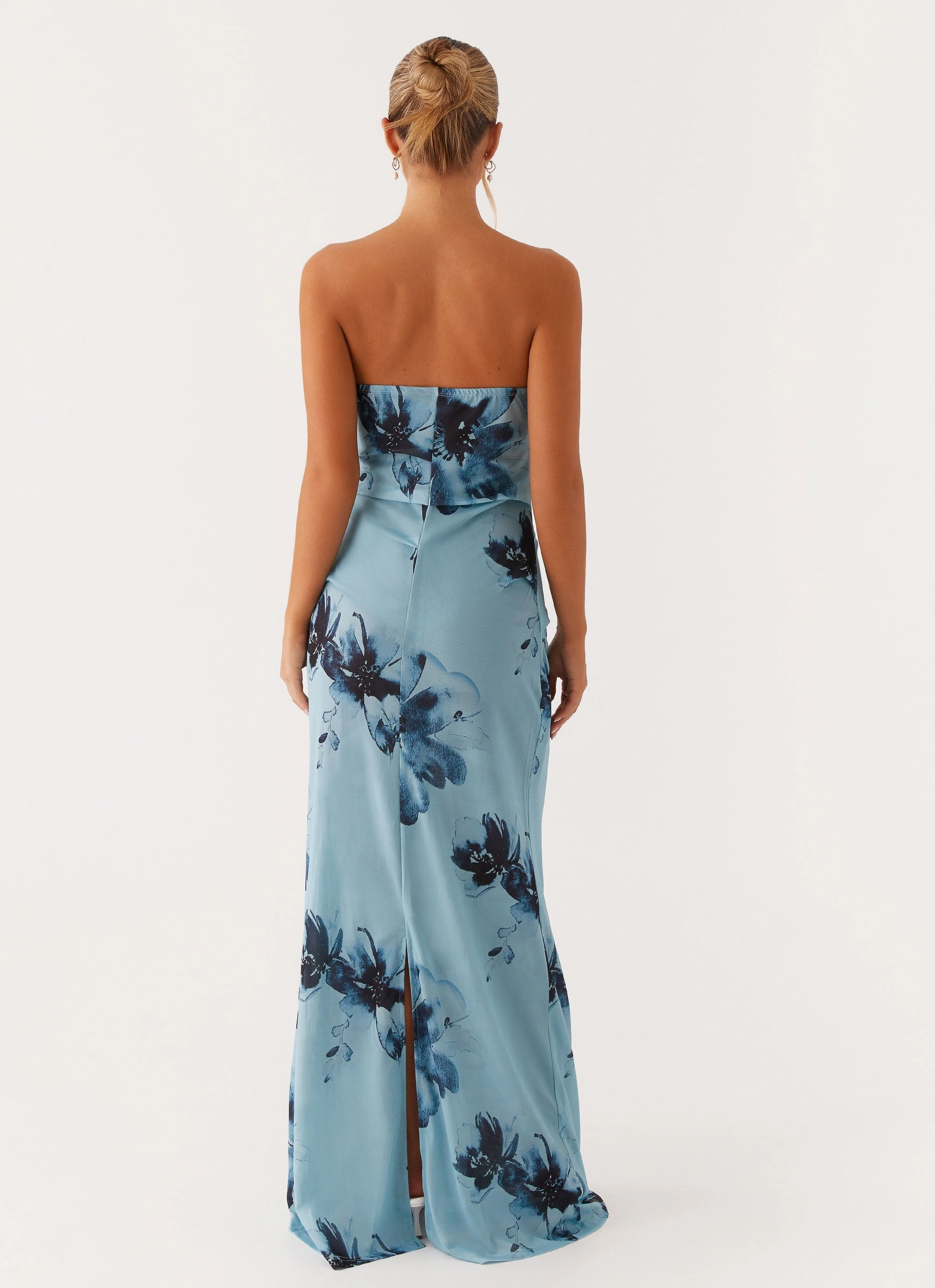 Wedding-Guest Field Of Dreams Maxi Dress - Blue Black Floral