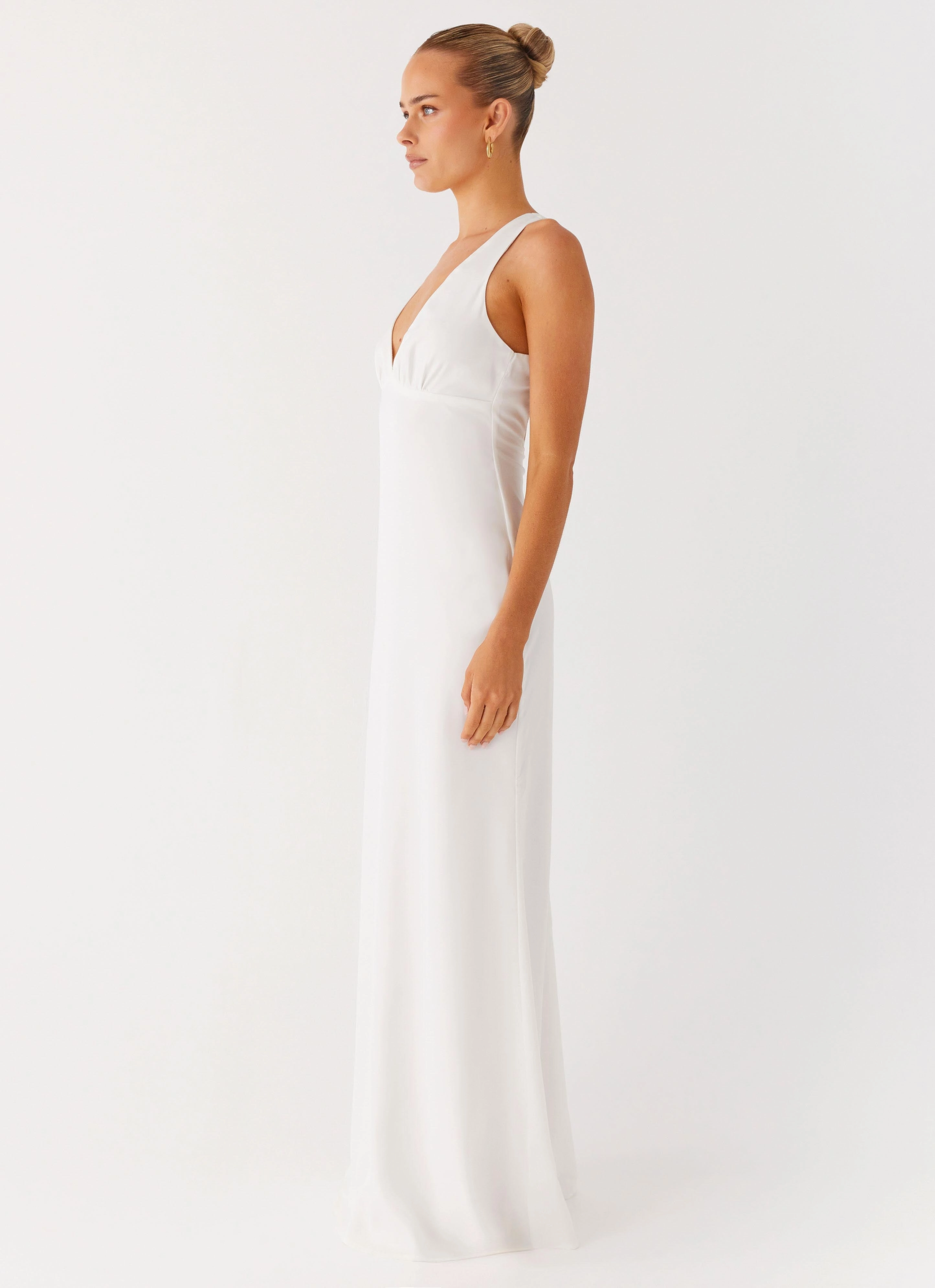 Work Chic Sharp Finish Desi Halterneck Maxi Dress - White