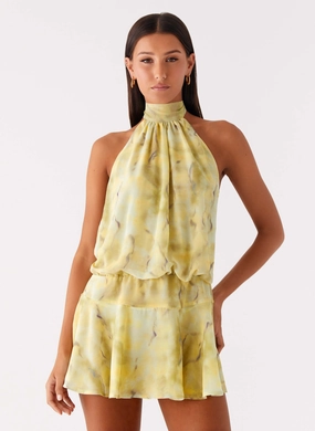 Smart Vibe Comfy Yet Stylish First Date Halter Mini Dress - Yellow Tie Dye