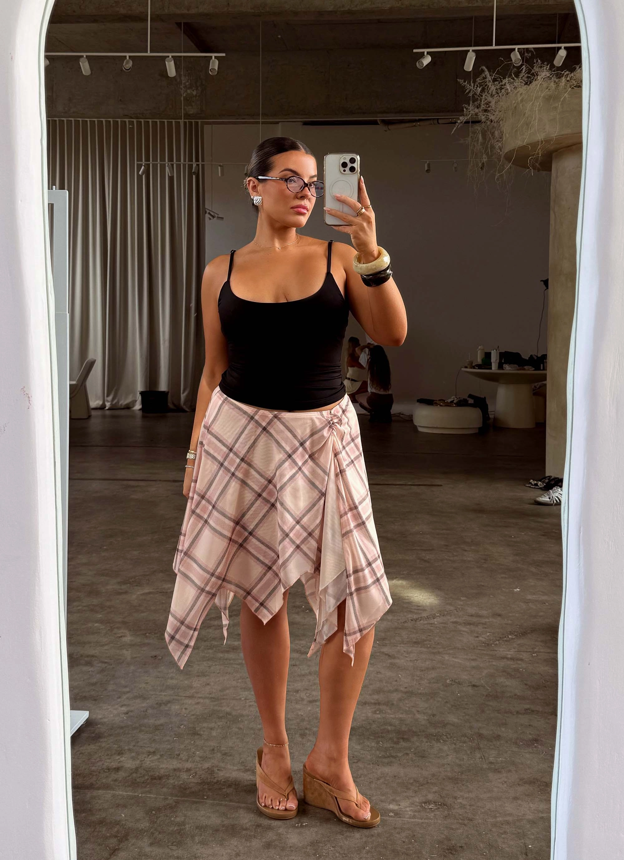 Fit Check Midi Skirt - Pink Check slim fit Flexibility Fit
