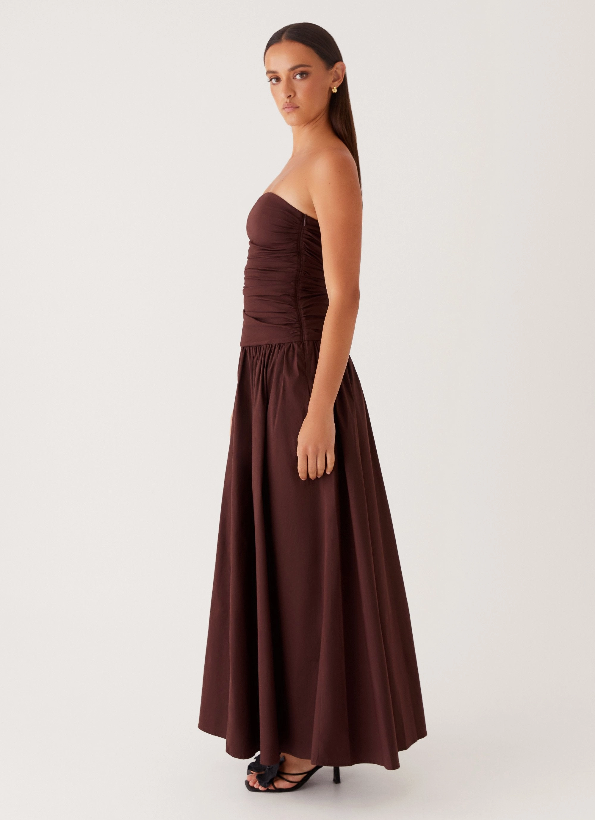 Fashion-Forward Carmel Maxi Dress - Brown