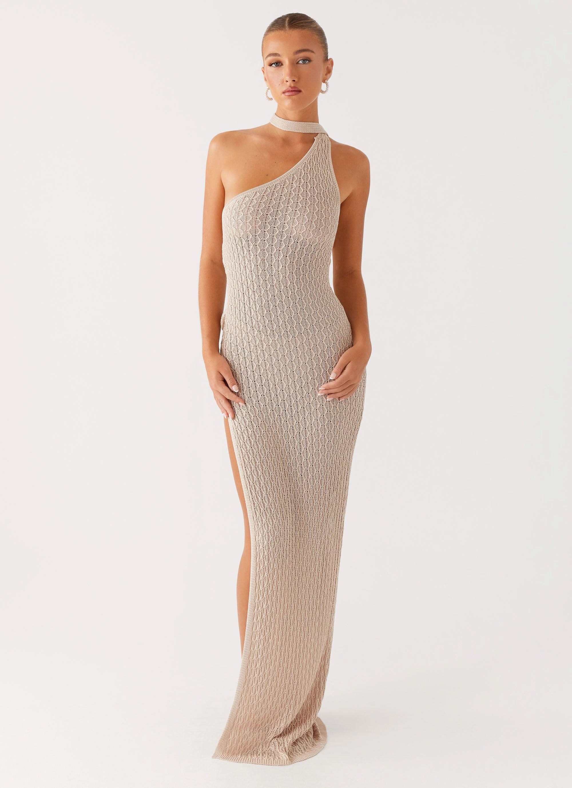 Carryn Knit Maxi Dress - Beige Chic Rhythm