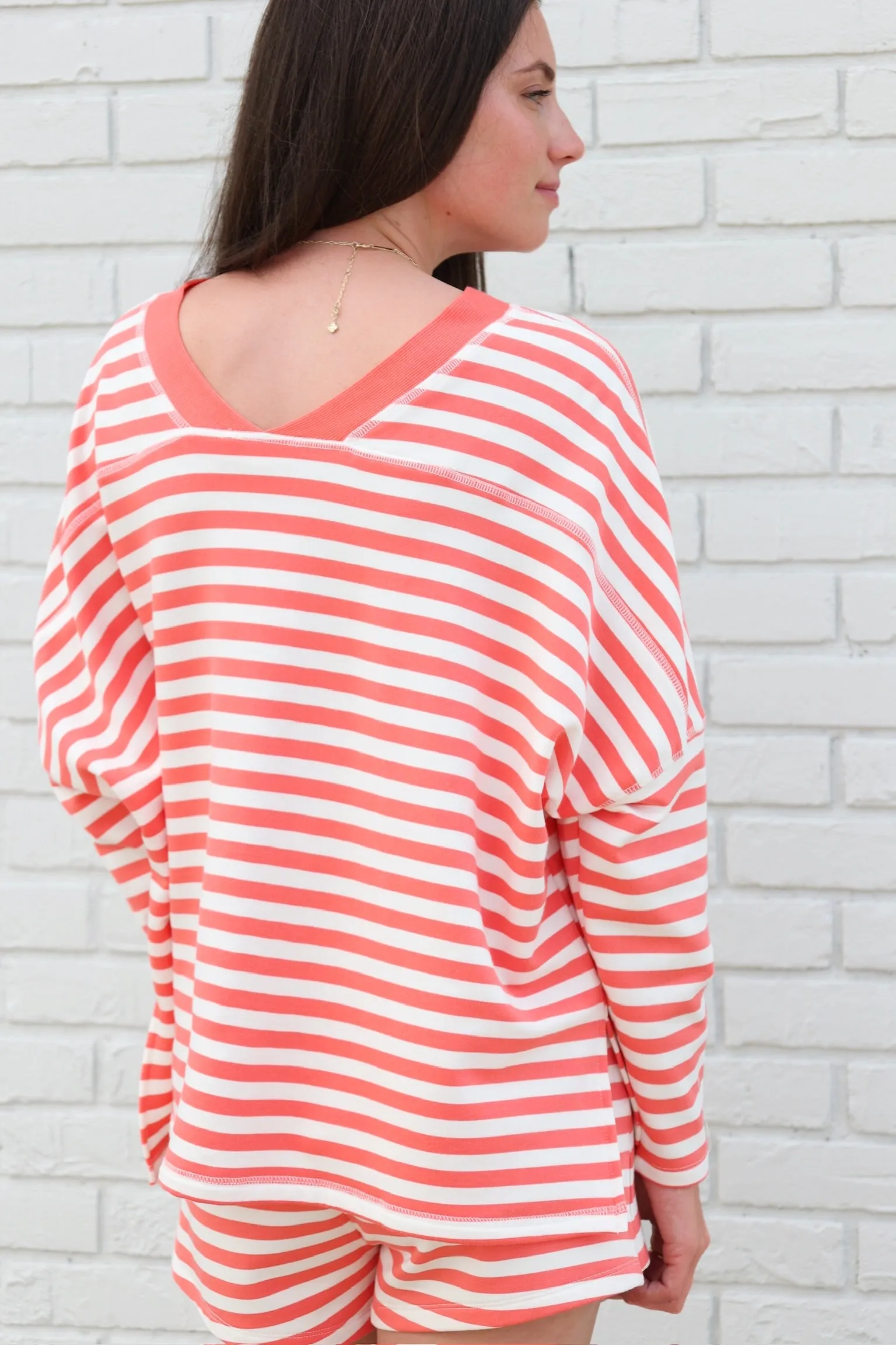 Telly Set Anti Pill Surface Comfort Cushion Neckline