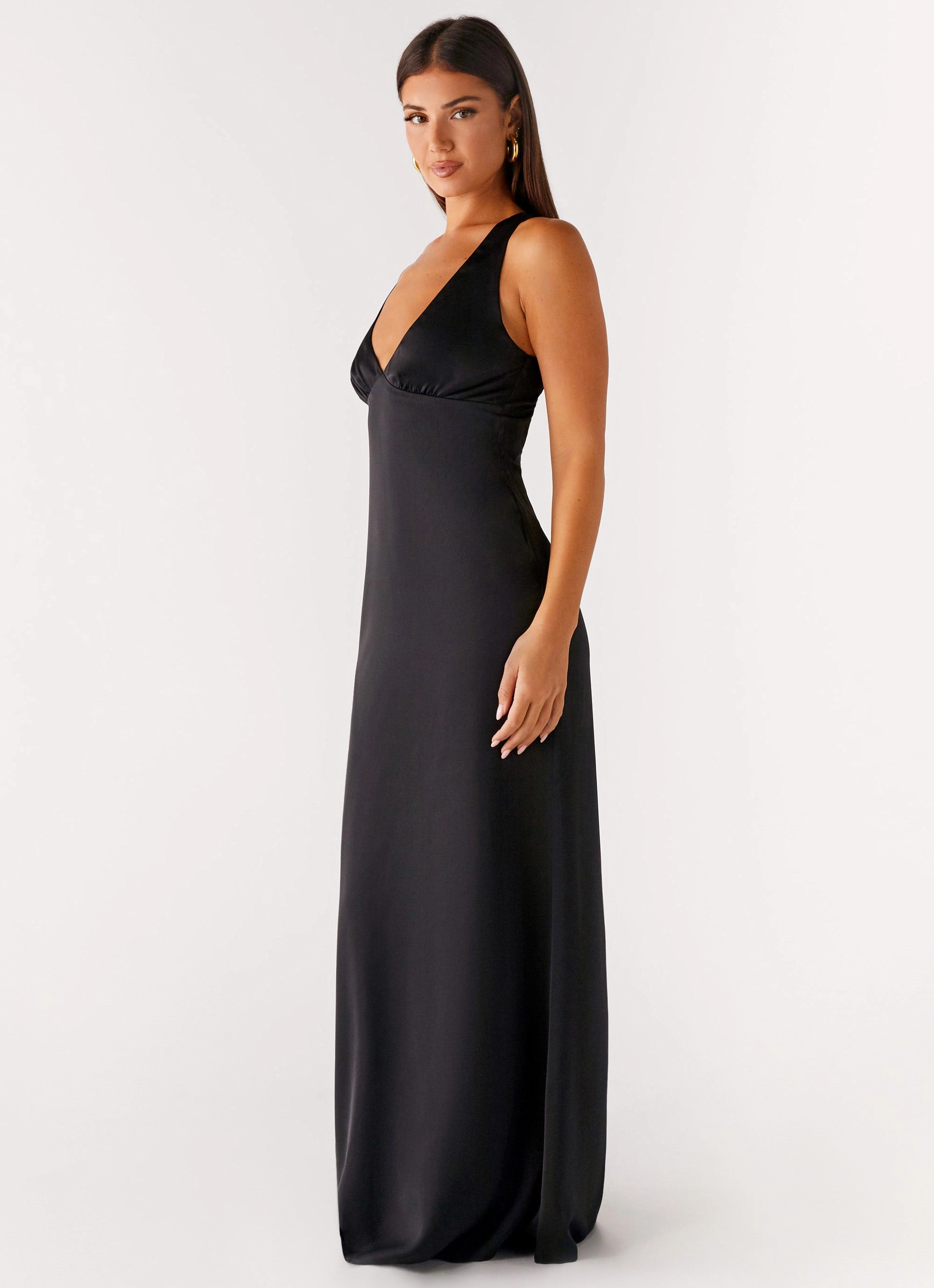 Sharp Finish Desi Halterneck Maxi Dress - Black