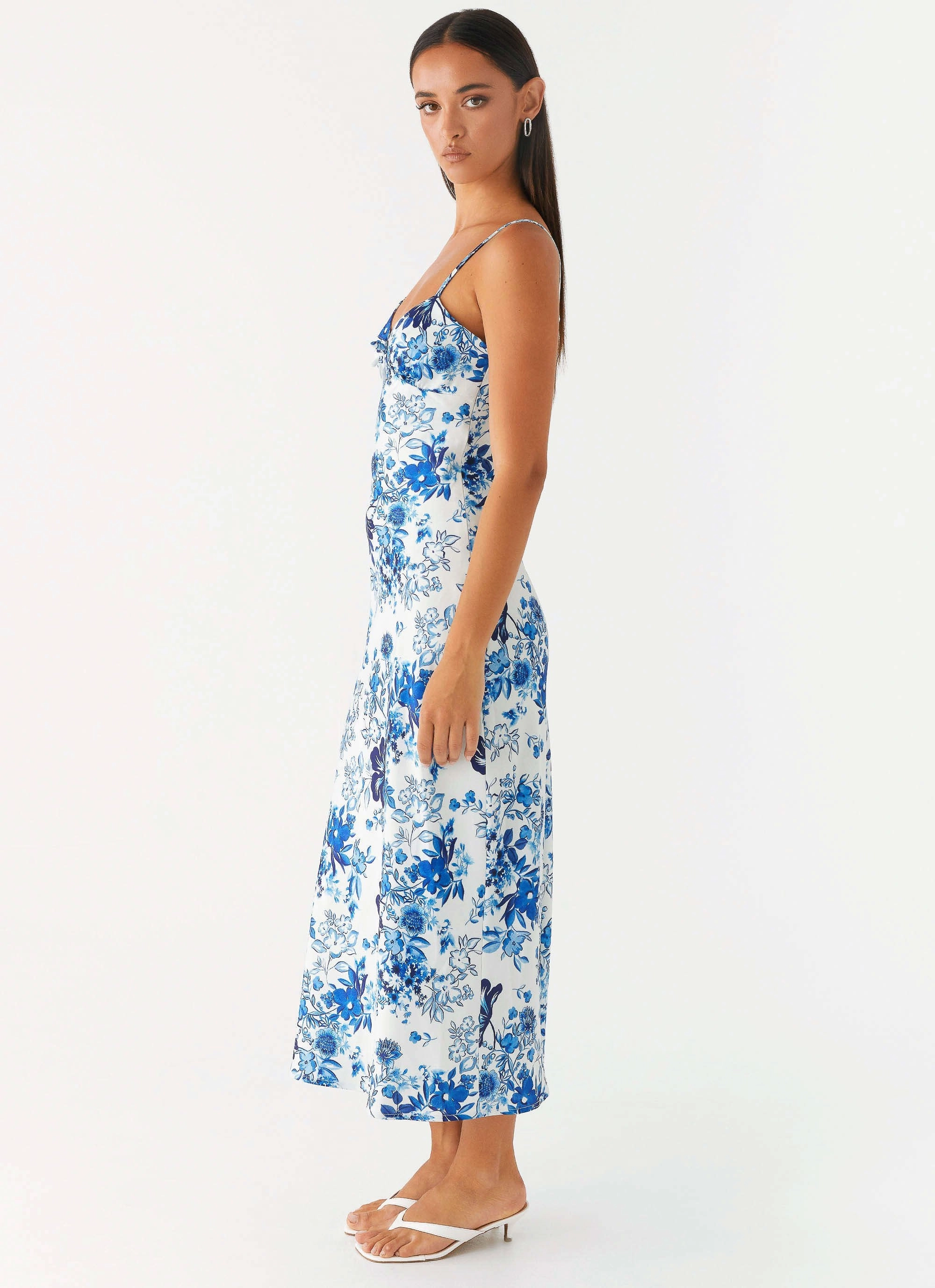 Take Chances Midi Dress - Serene Sky Floral Trendy Waistband Luxe Look