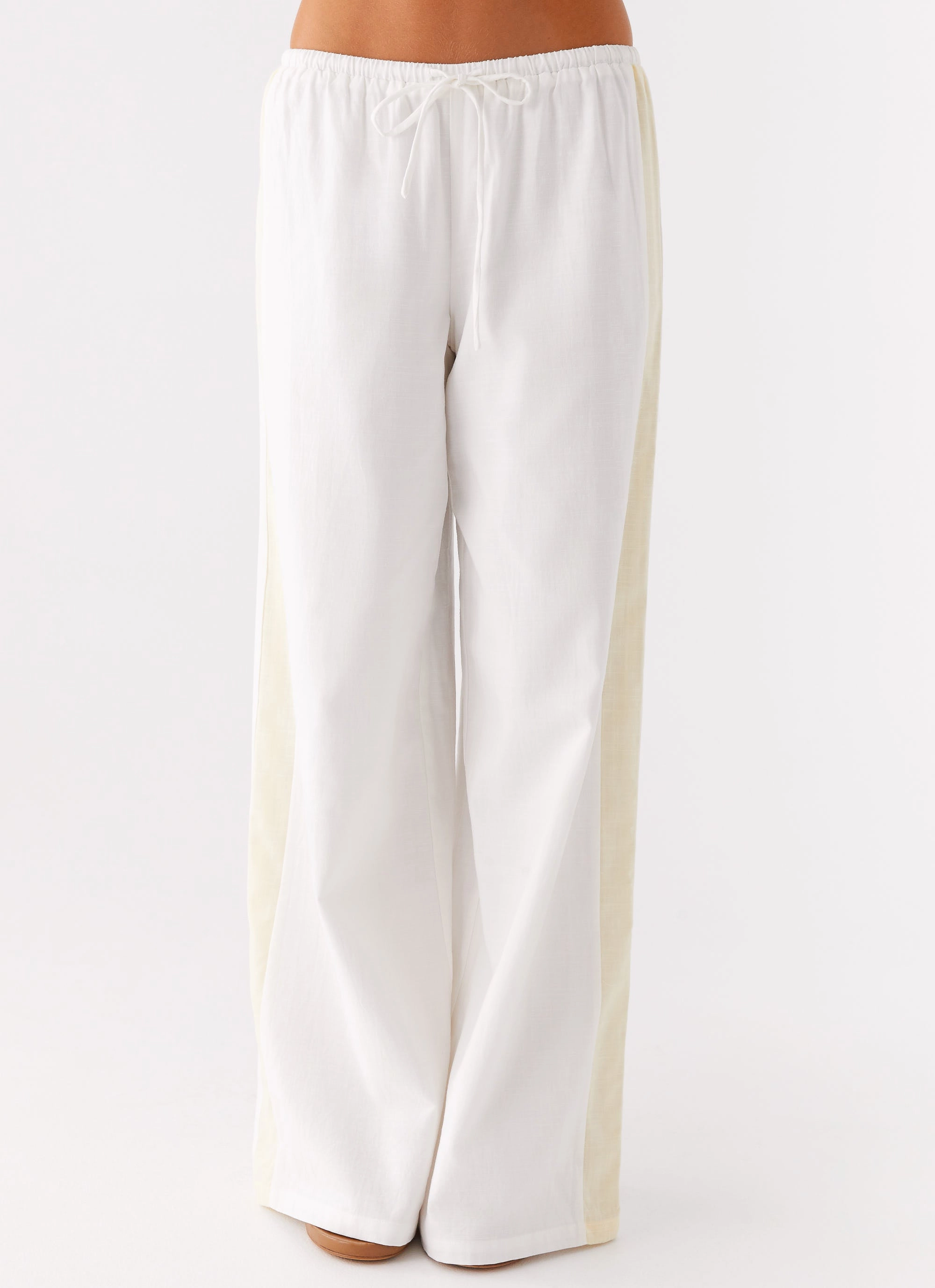 Ultimate Comfort Oska Drawstring Pants - White