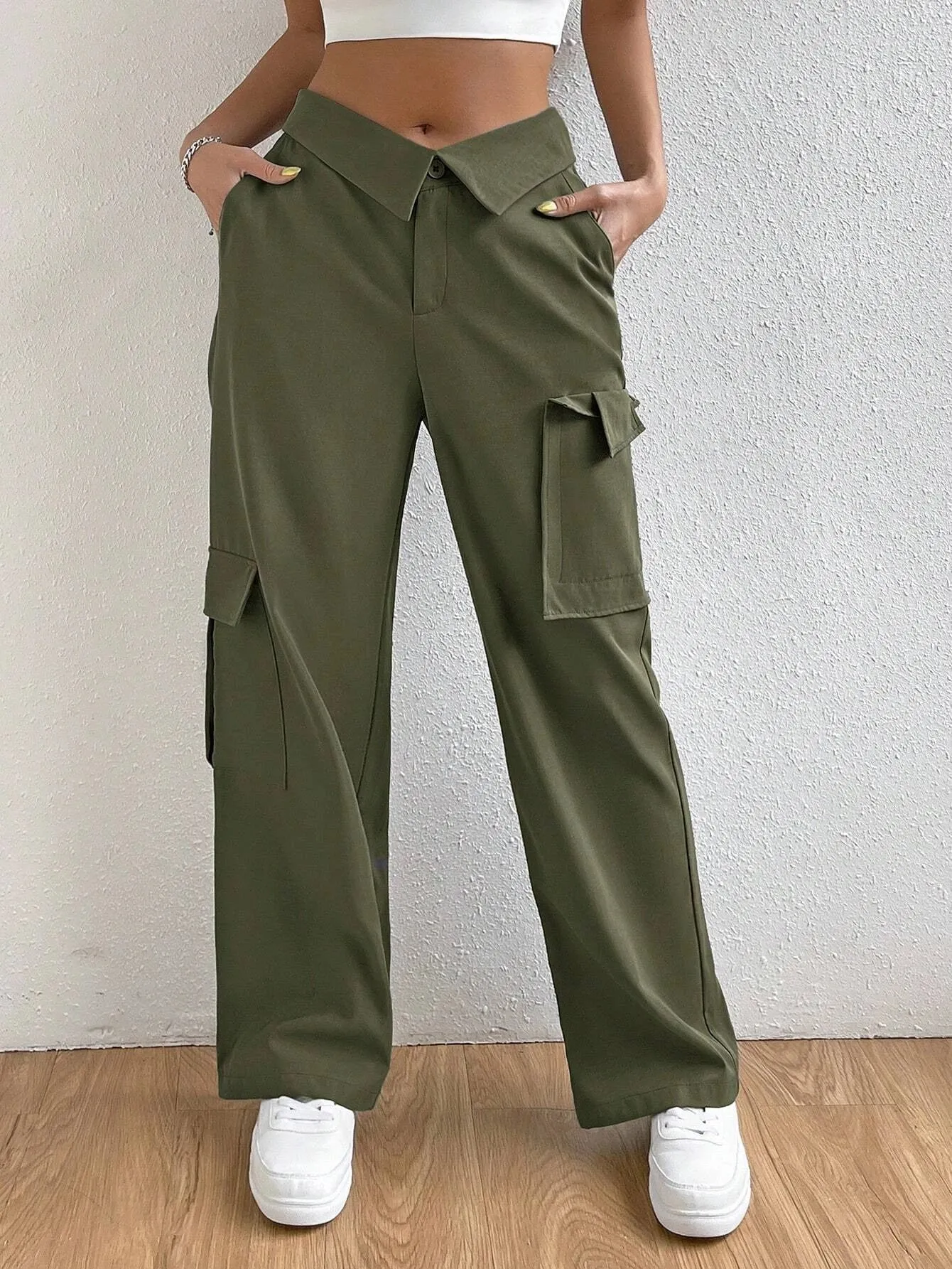Flipped Waist Pocket Patched Cargo Pants