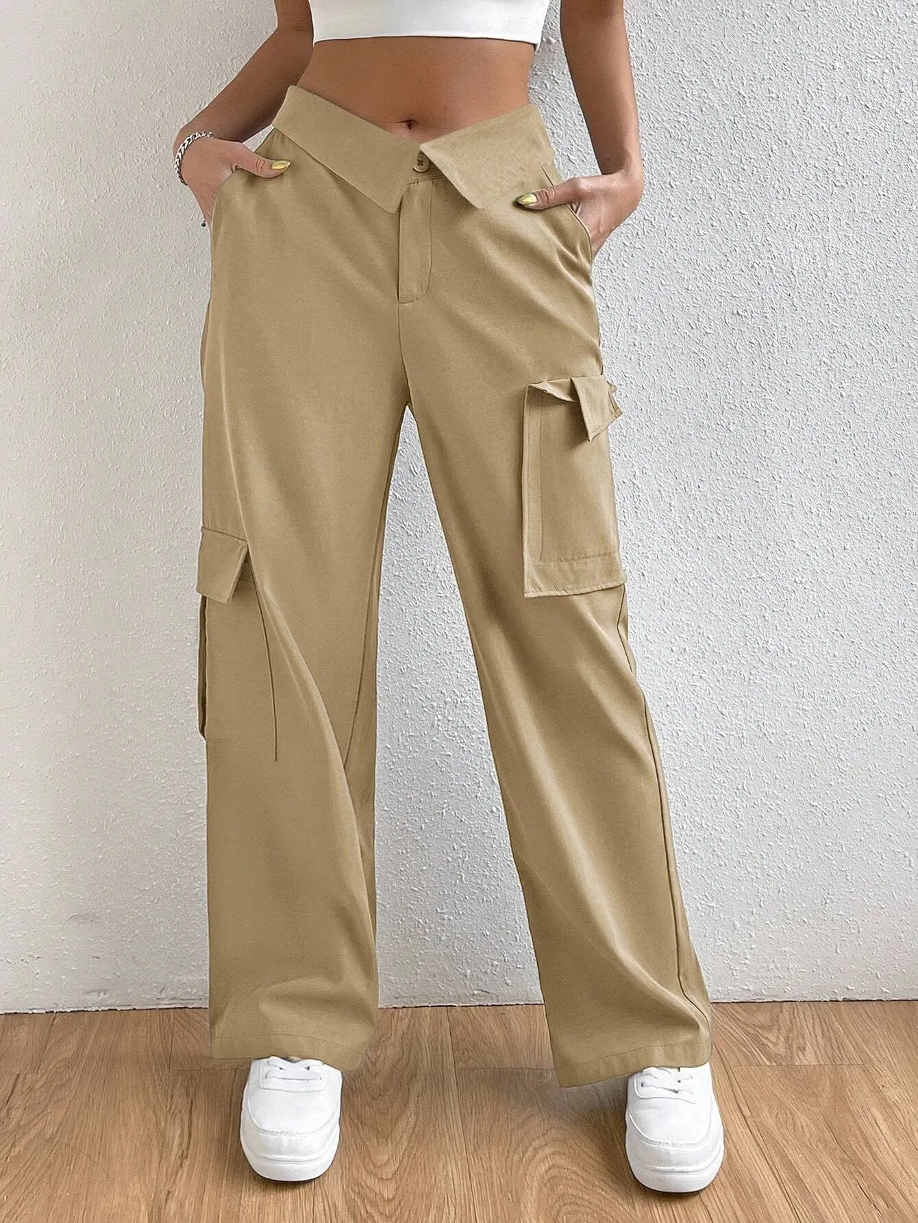 Flipped Waist Pocket Patched Cargo Pants