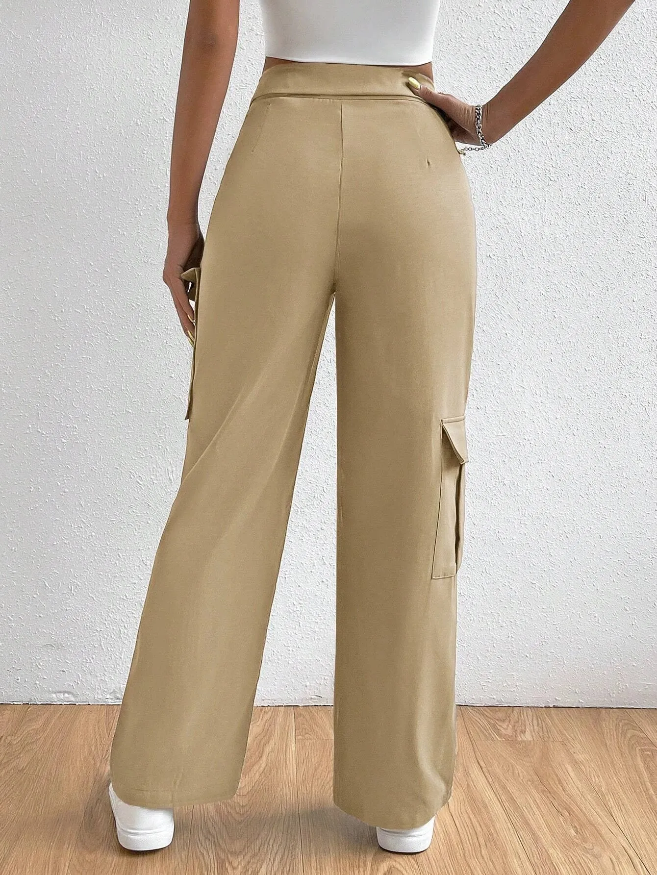 Flipped Waist Pocket Patched Cargo Pants
