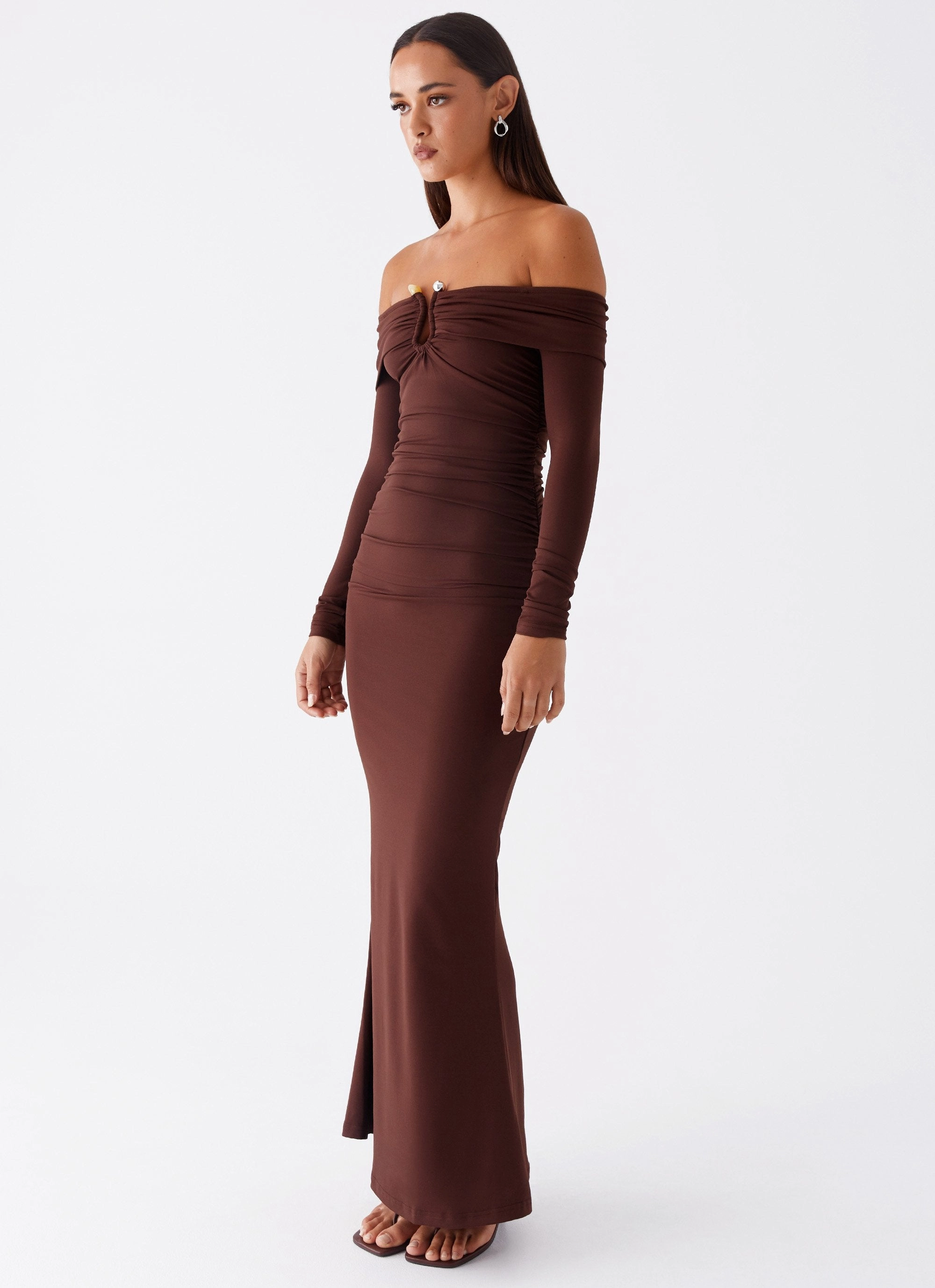 Cool Texture effortless grace Rudy Long Sleeve Maxi Dress - Chocolate