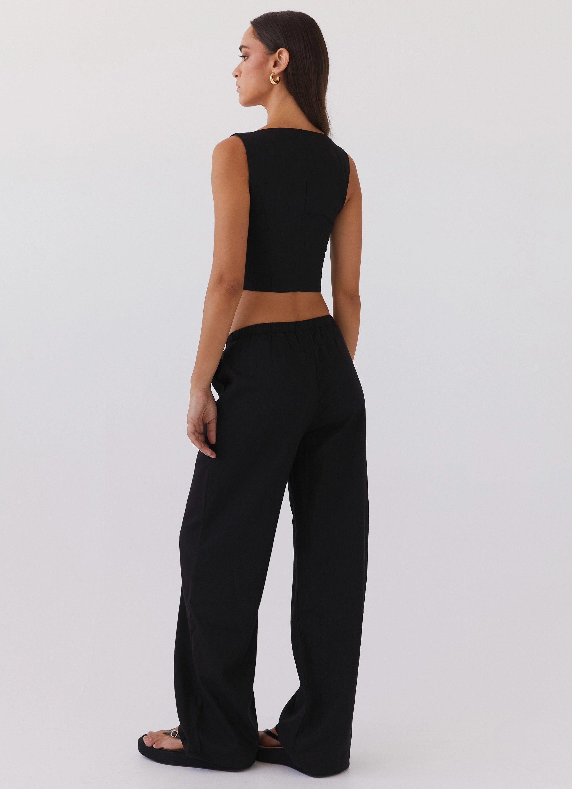 Fresh Face Linen Pants - Black Hidden Ventilation Zones