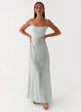 Gabriana Maxi Dress - Sage Stylish Comfort
