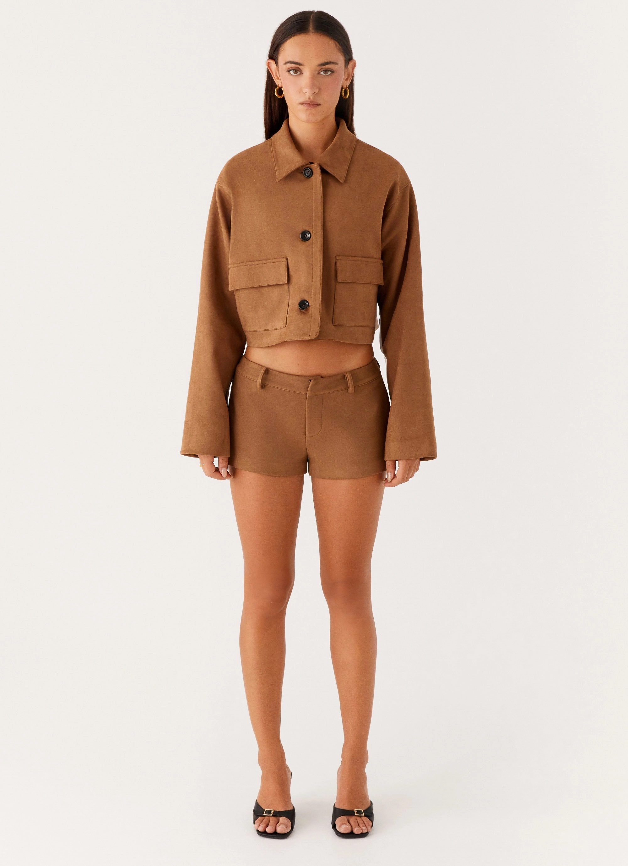Gio Mini Shorts - Brown Modern Layer Day-to-Day Wear