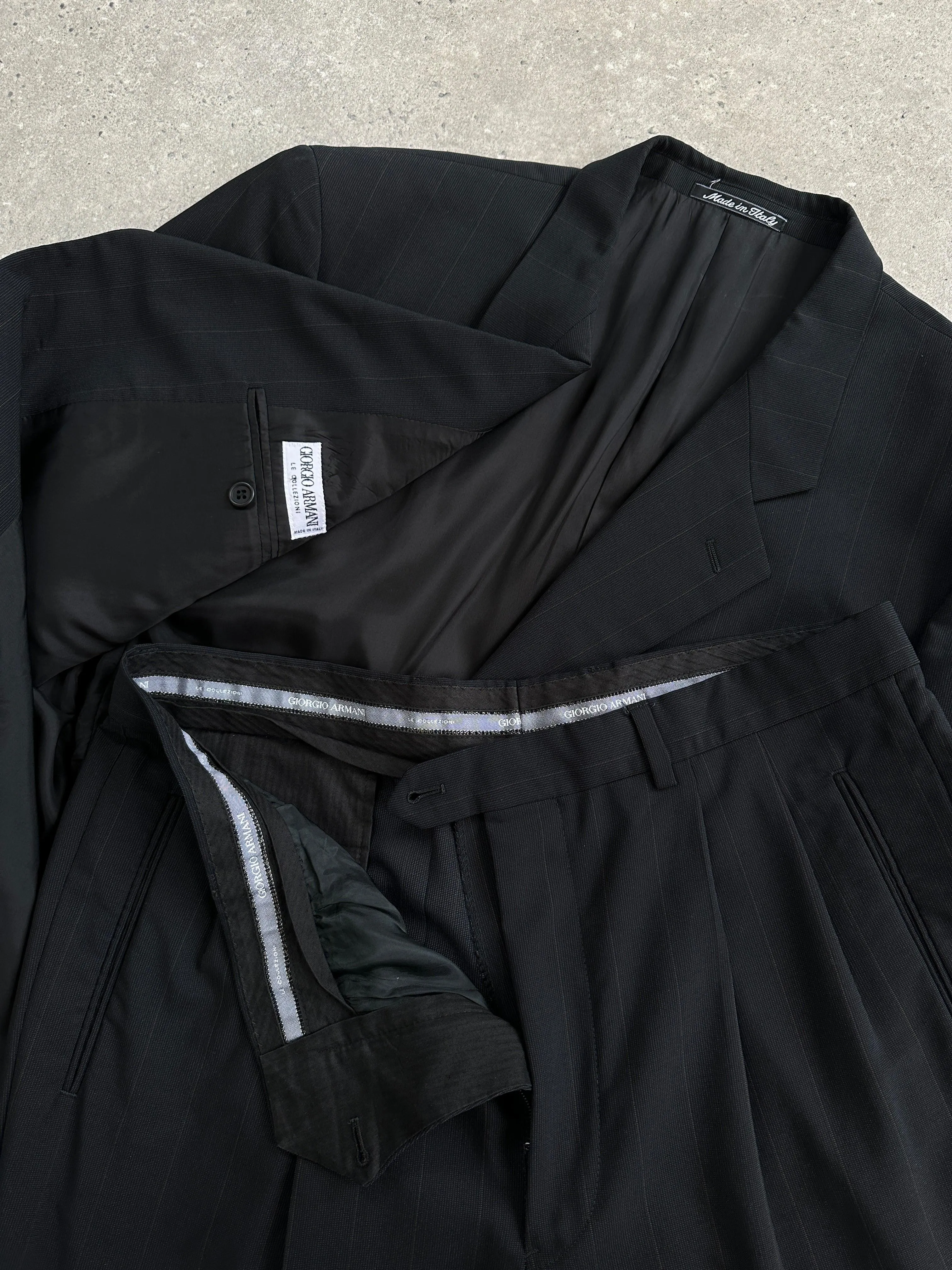 Giorgio Armani Pinstripe Wool Single Breasted Suit - 46R/W36
