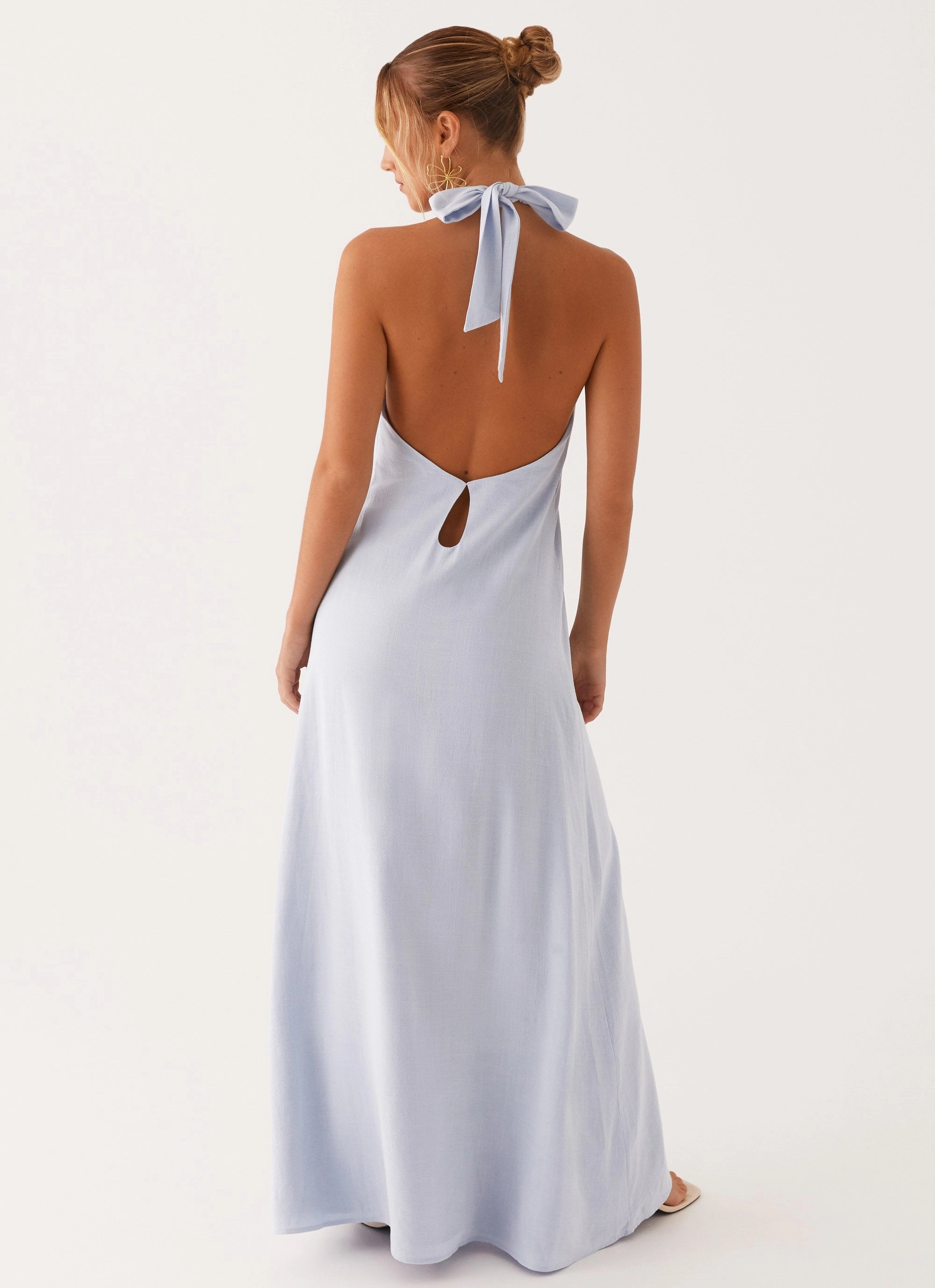 Golden Child Linen Maxi Dress - Blue Button-front Mood Look