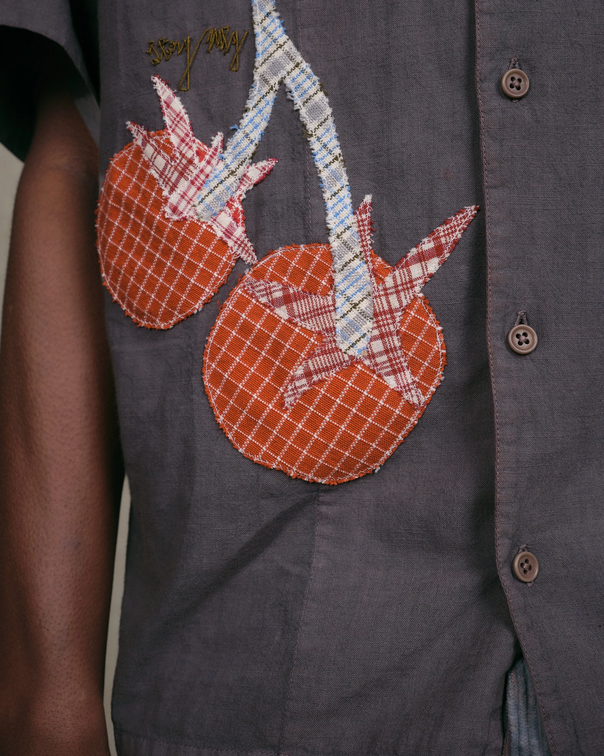 Sleek Waistband Greetings Shirt SS - Tomato