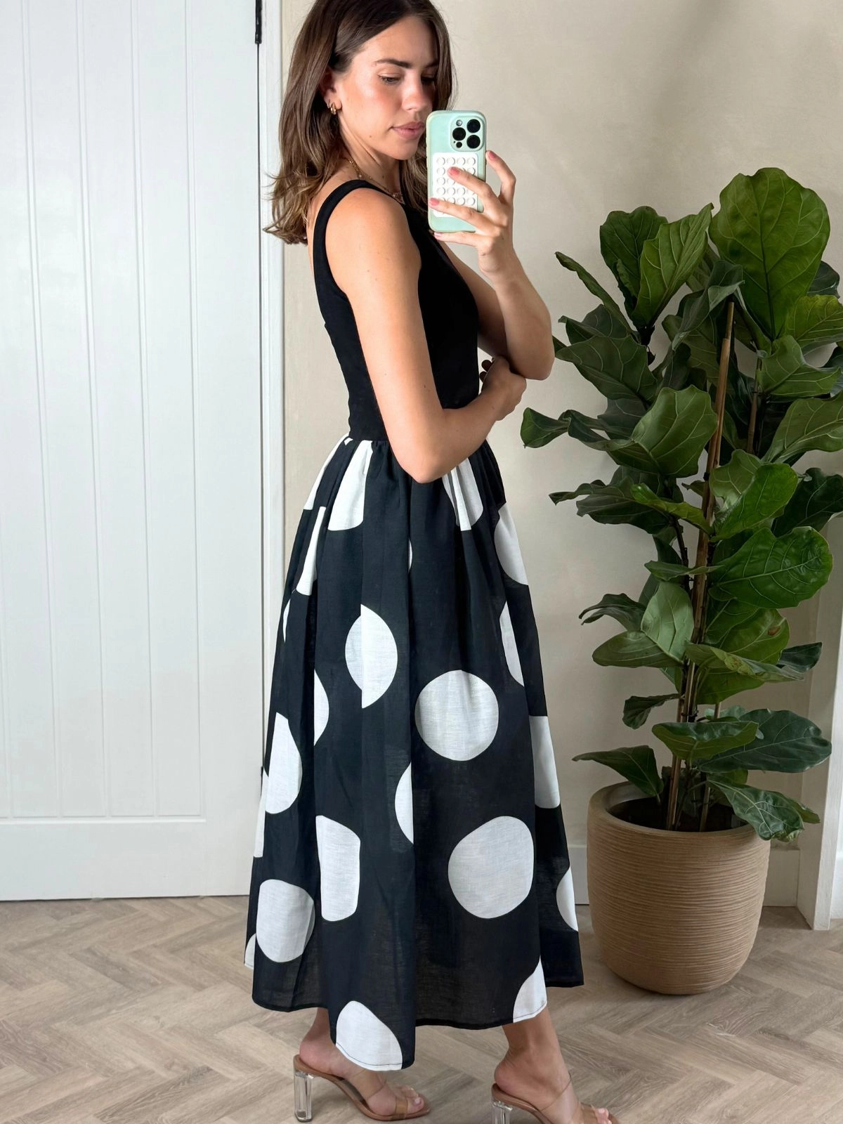 Lightweight Wear Comfortable Cut Rhoda Black and White Polka Dot Midi Dress