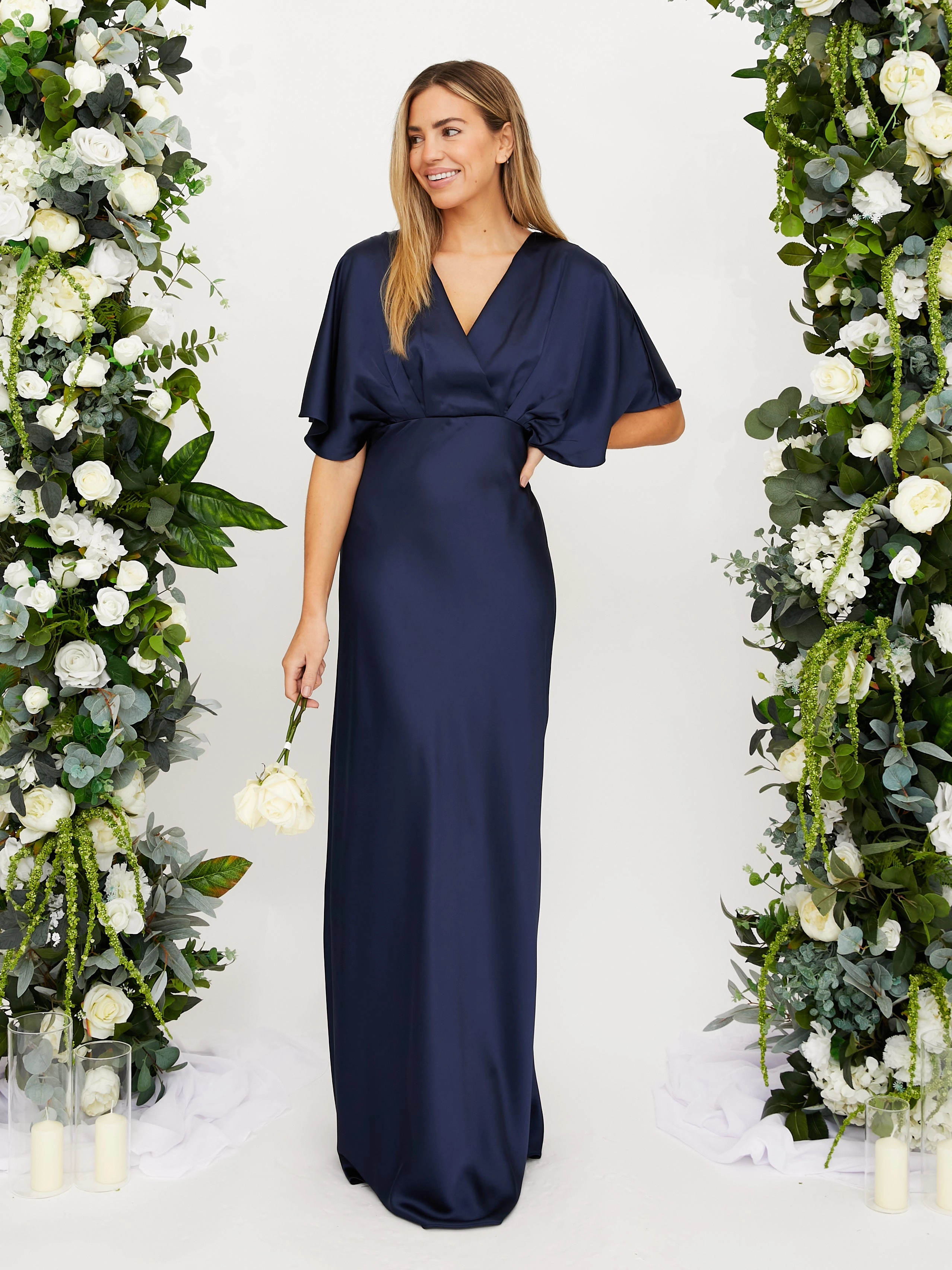 Angel Sleeve Maxi Satin Dress / Navy Flower Soft Daily Silhouette