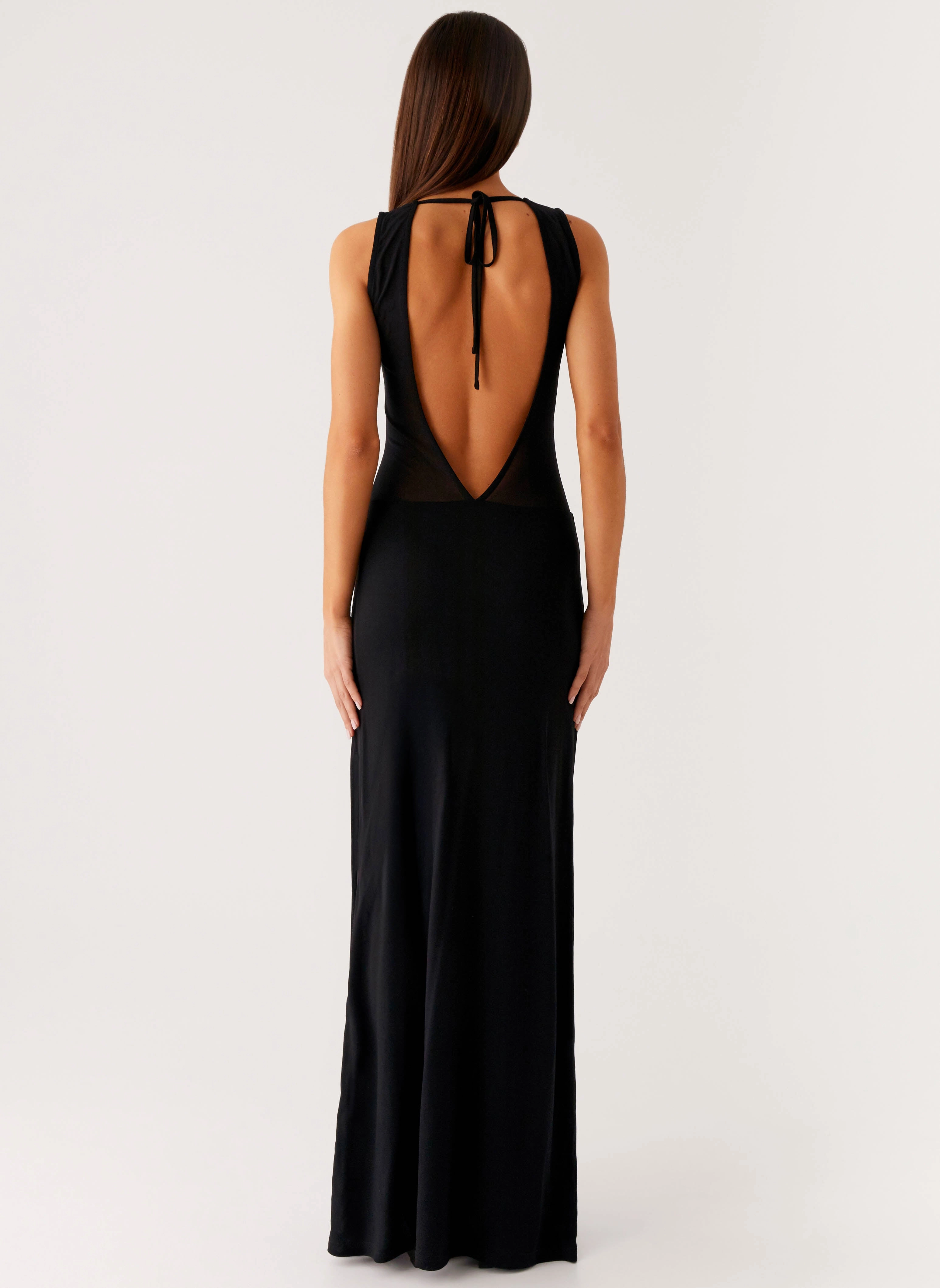 Harmonious Layers Textured Surface Lyria Mesh Maxi Dress - Black