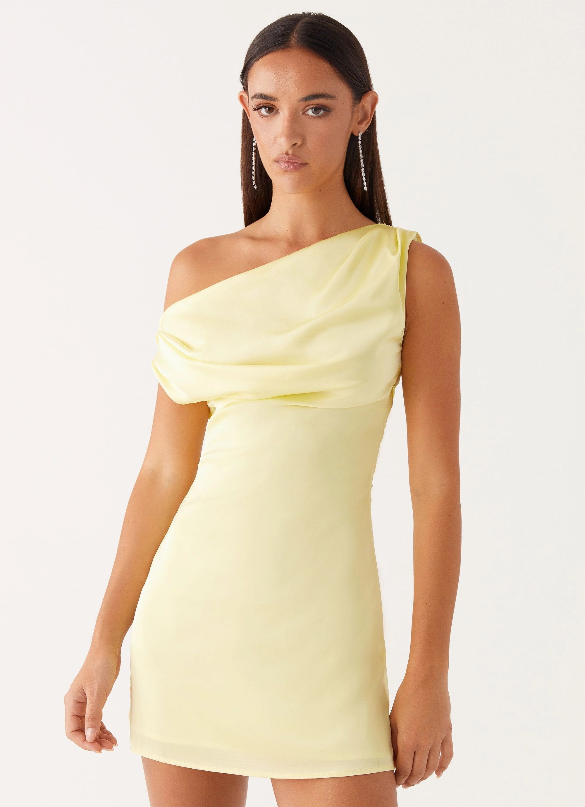 Elegant knee-length dress Timeless Look Heart Of Glass Satin Mini Dress - Yellow
