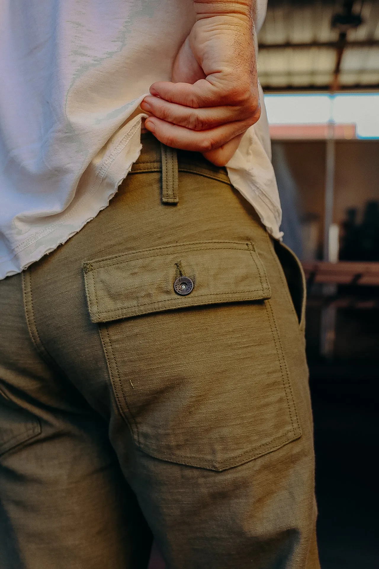 HEAVY BACK SATIN BAKER PANTS-OLIVE (SJ52BP)