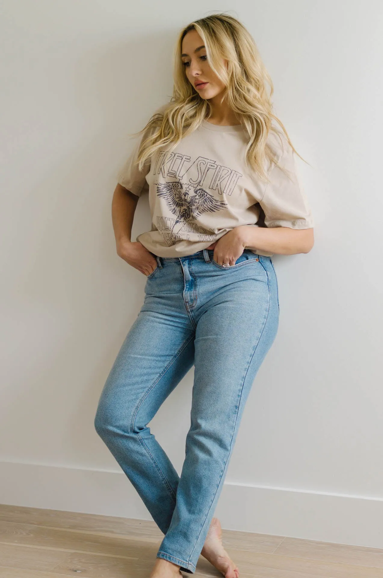High waisted straight leg jeans - Medium Wash