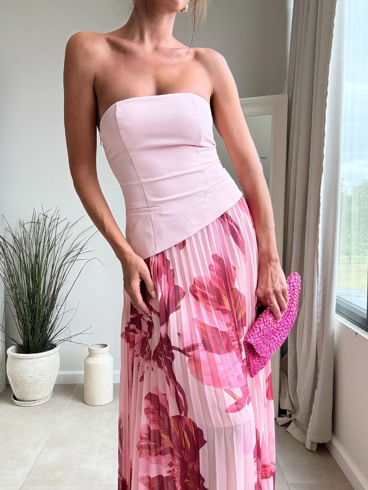 Madelaine Bandeau Dress in Pink Work Pairing Elegant Waistband Fit