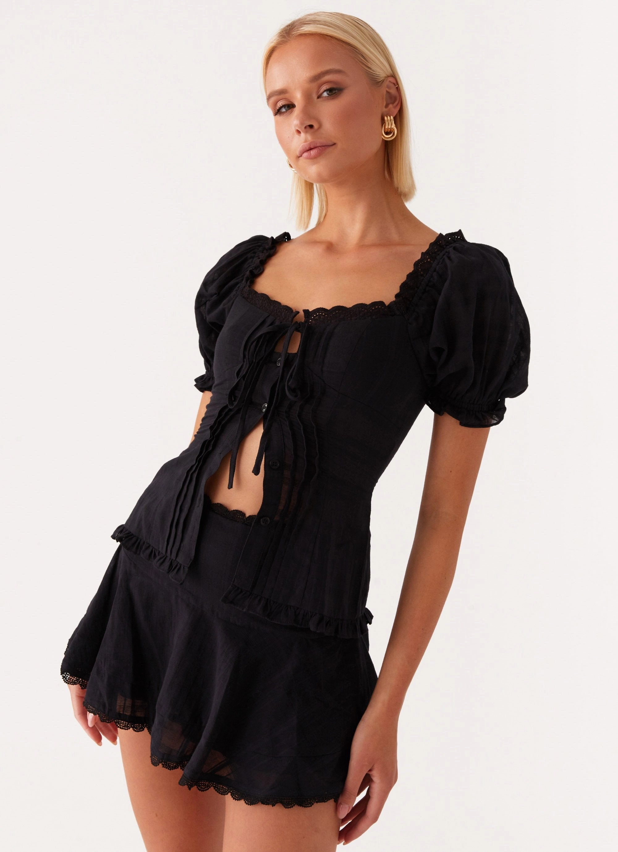 Hundred Percent Puff Sleeve Top - Black HighElasticity Contrast Stitch Accent