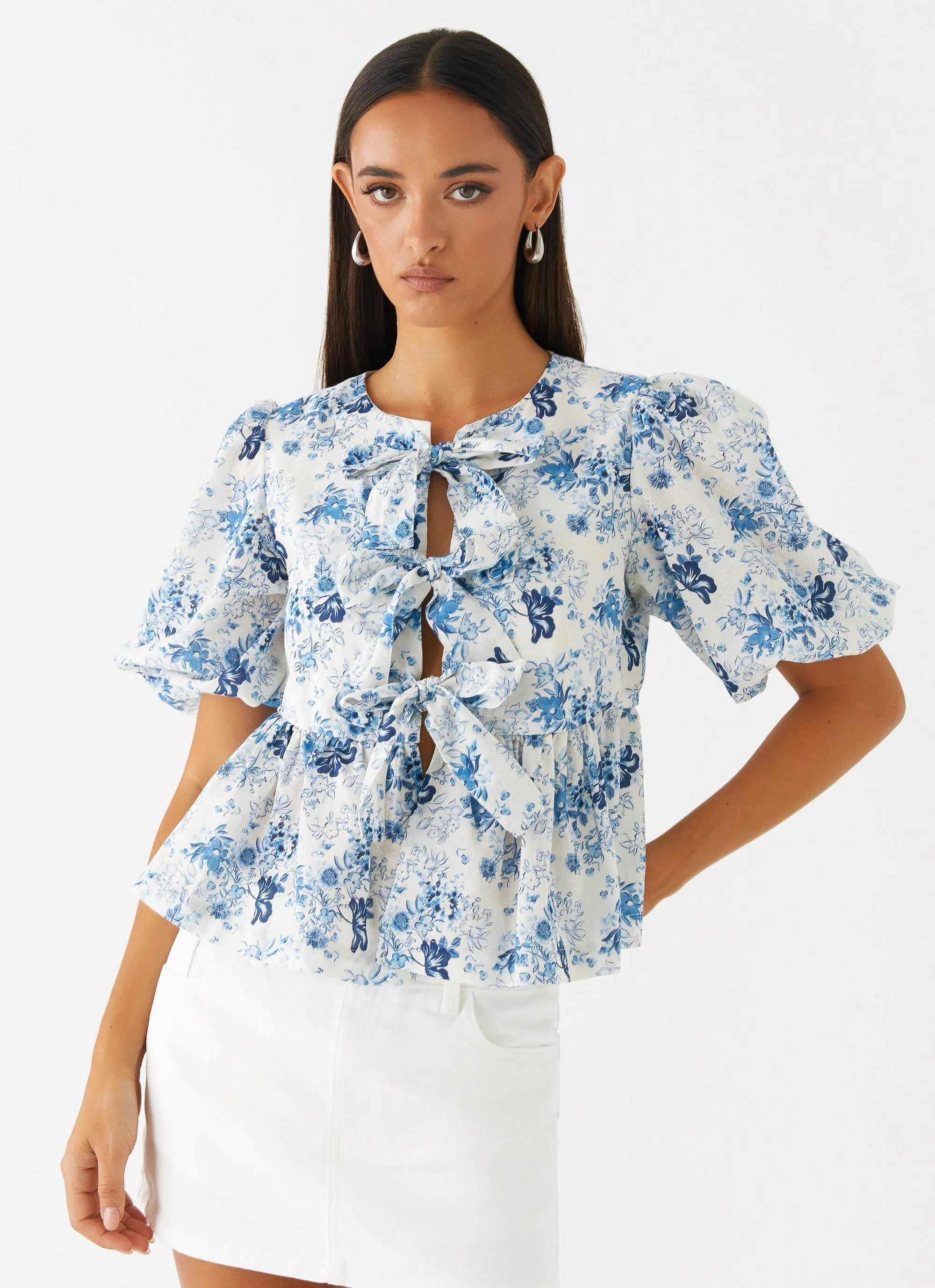 Western Wind Tie Top - Serene Sky Floral Soft Sweater Flexible Waistband Adaptation