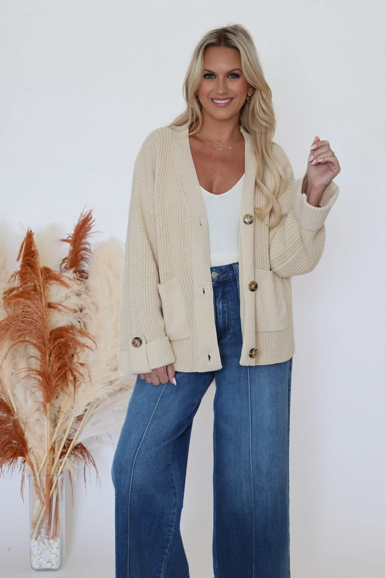 Index Card Cardigan Non Bulky Profile