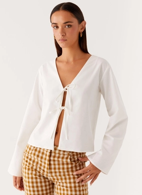 Simple Shirt Isabelle Tie Front Top - White