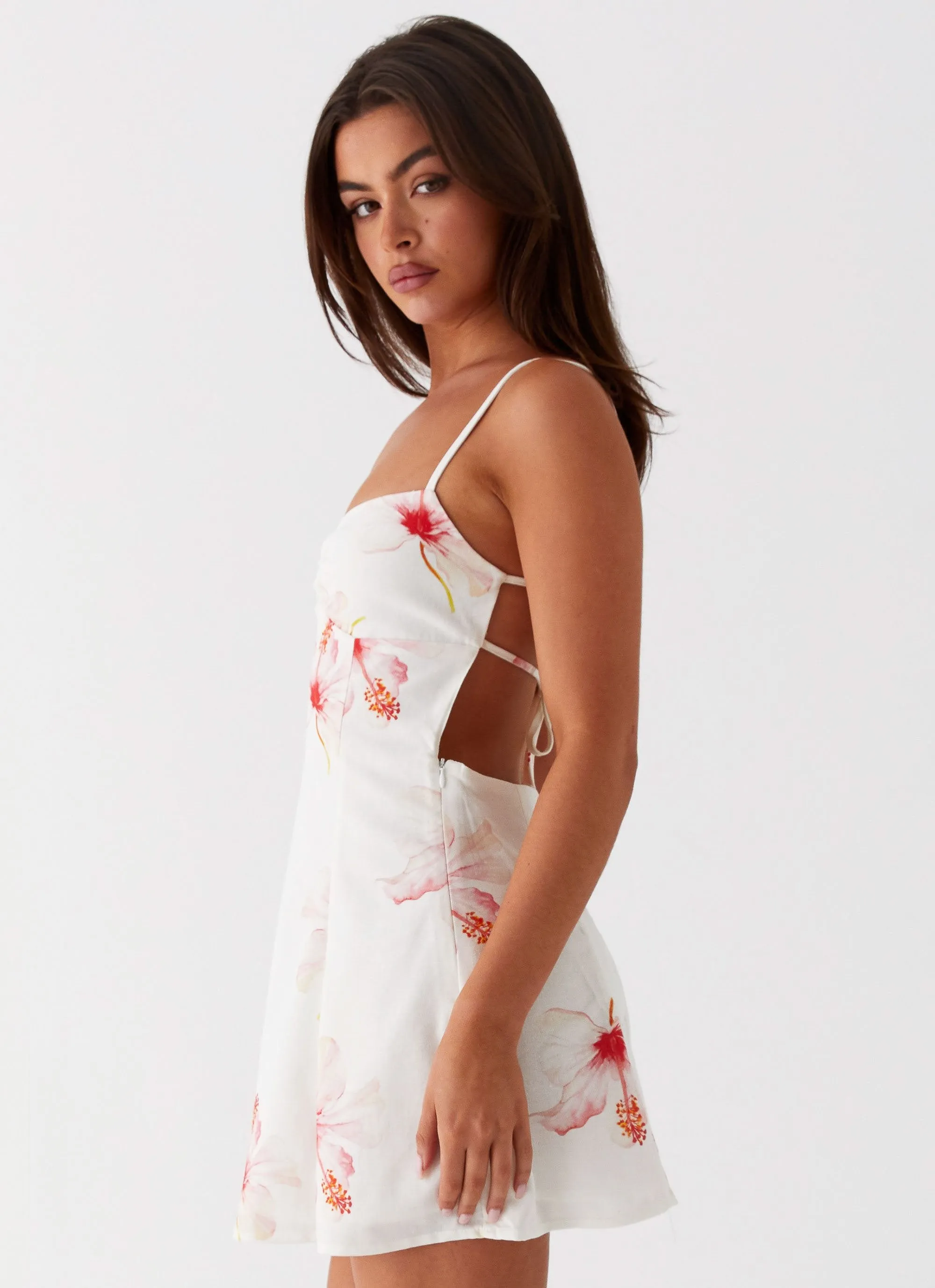 Flattering Wearable Isra Linen Mini Dress - Camellia