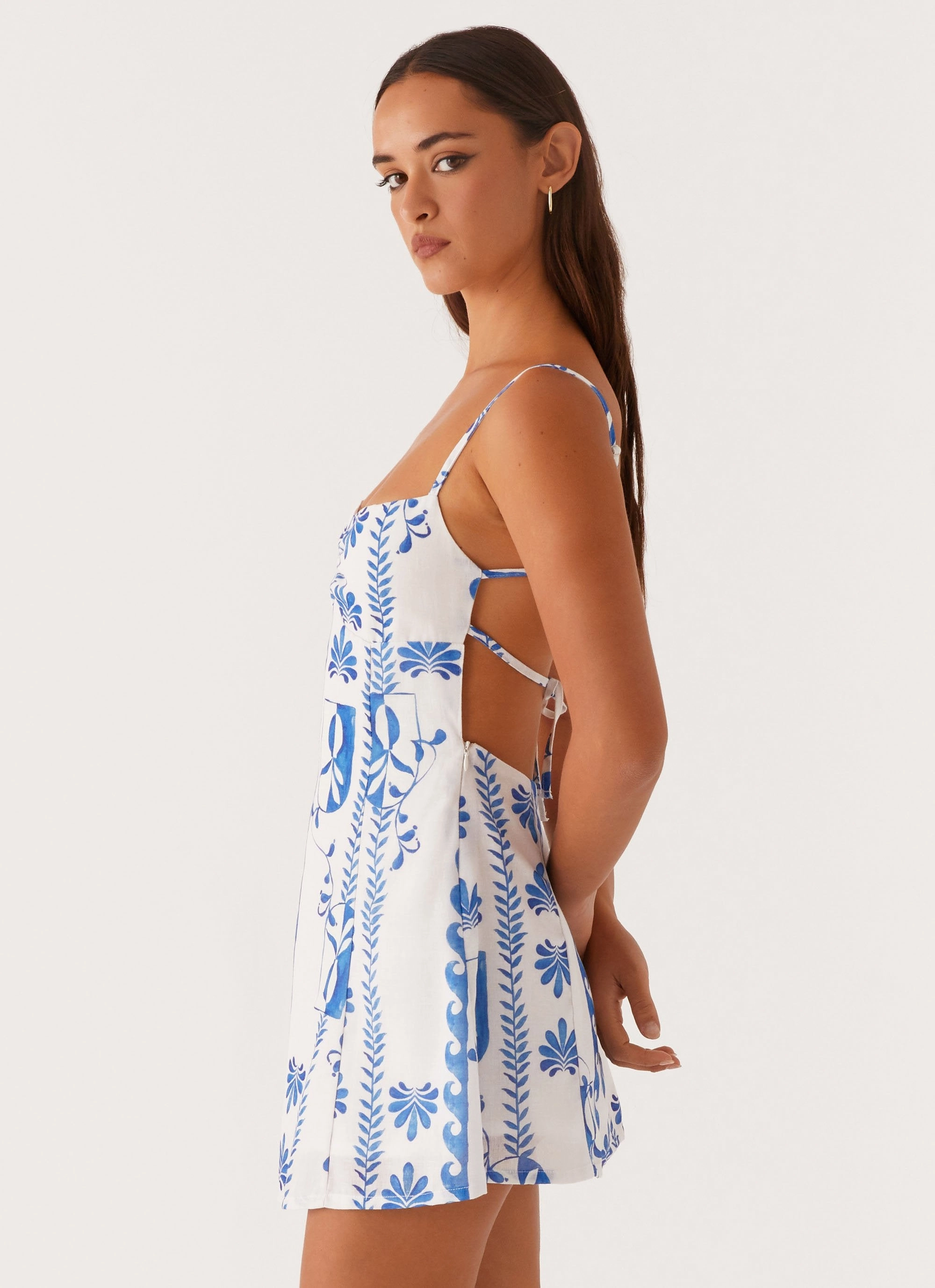 Chic and Elegant Playful touch Isra Linen Mini Dress - Floral Wave