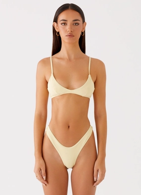Jacklyn Bikini Bottoms - Yellow Swim Essentials Ruching Details