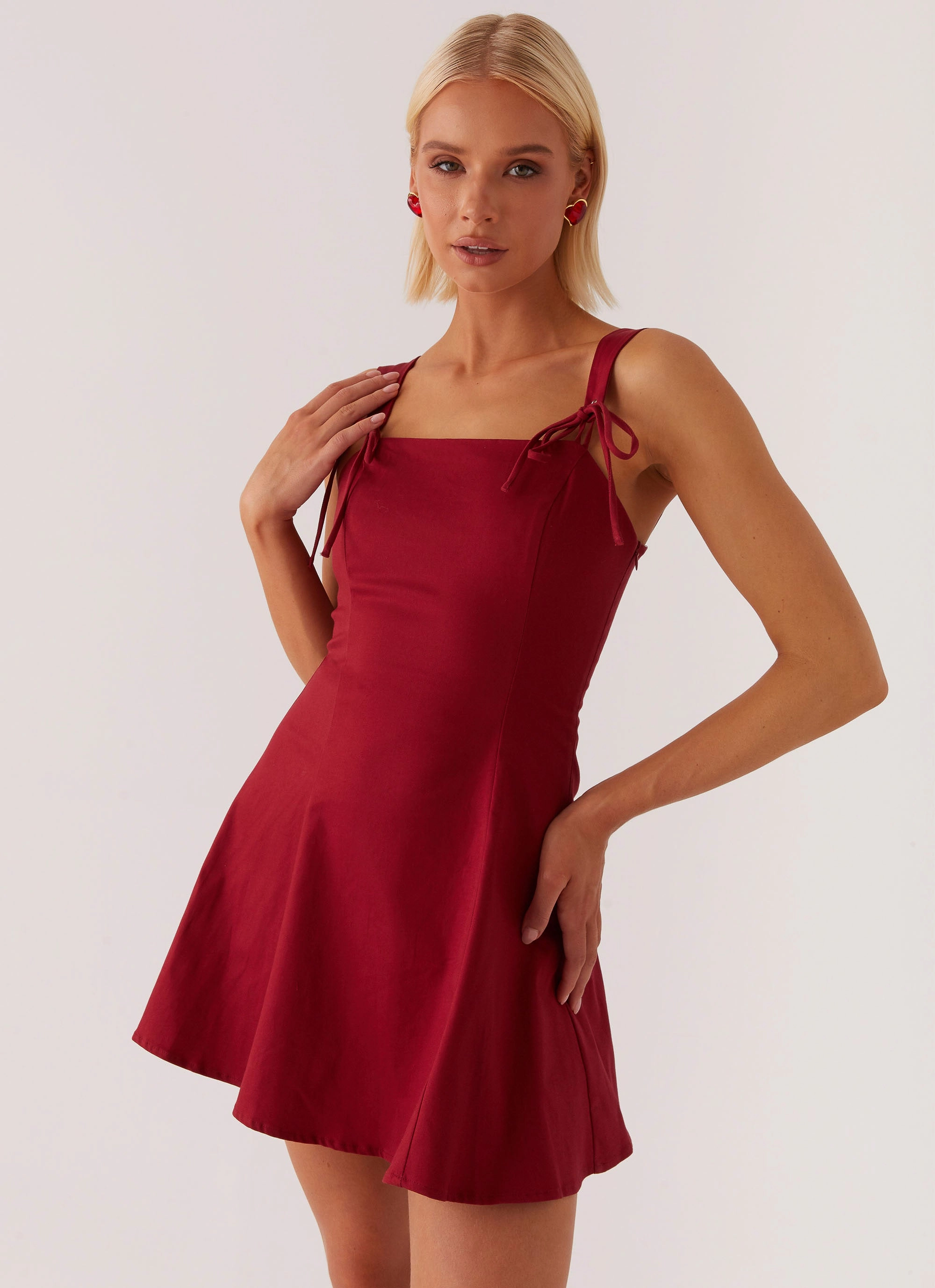 Linen Vibe City Friendly Jamaya Tie Mini Dress - Red