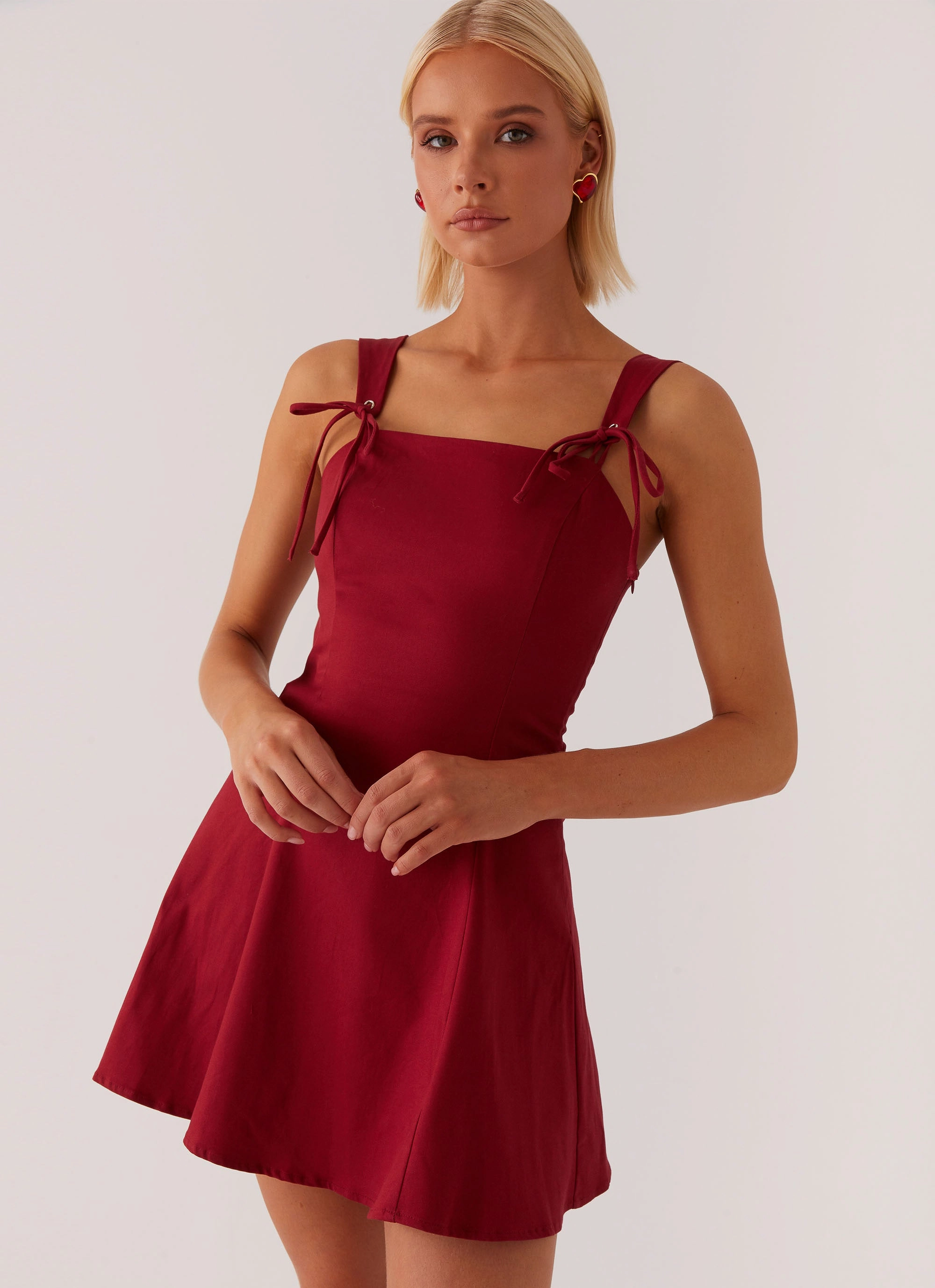 Jamaya Tie Mini Dress - Red Stylish Mood