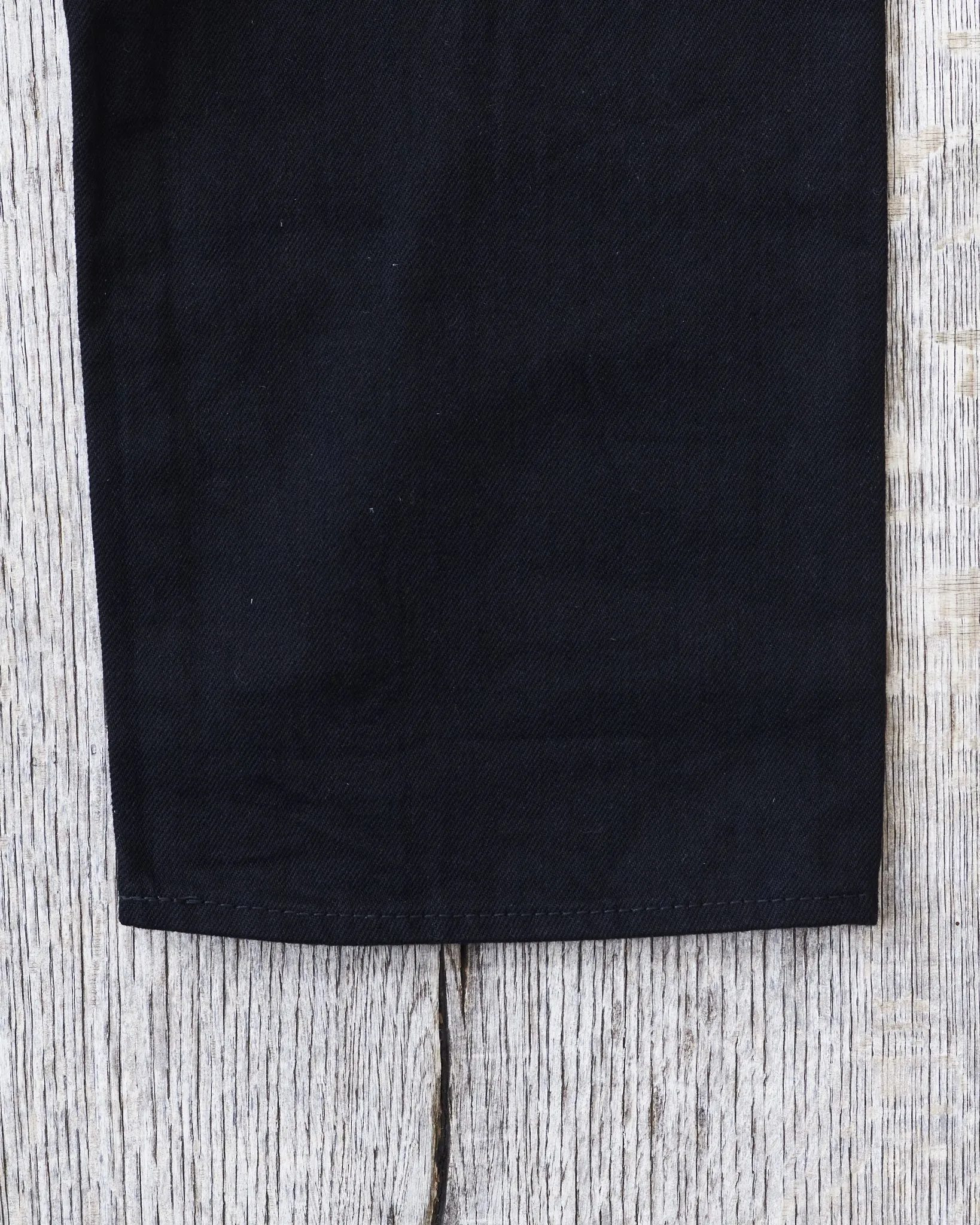 Japan Blue JBJE15143A Circle 14oz Black Straight Loose Fit Jeans