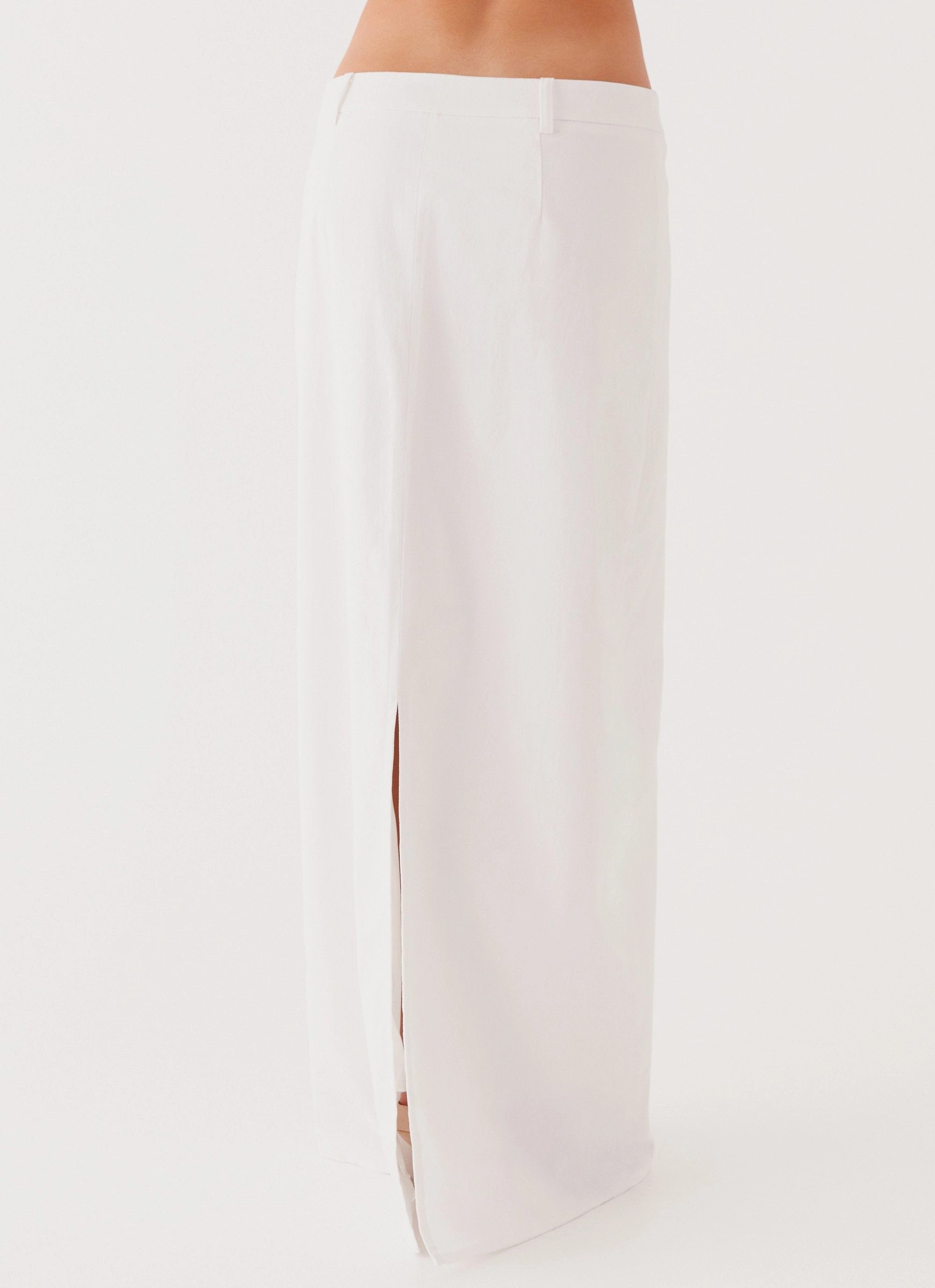 Anti Pilling Fabric Blogger Favorite Jaslyn Maxi Skirt - White