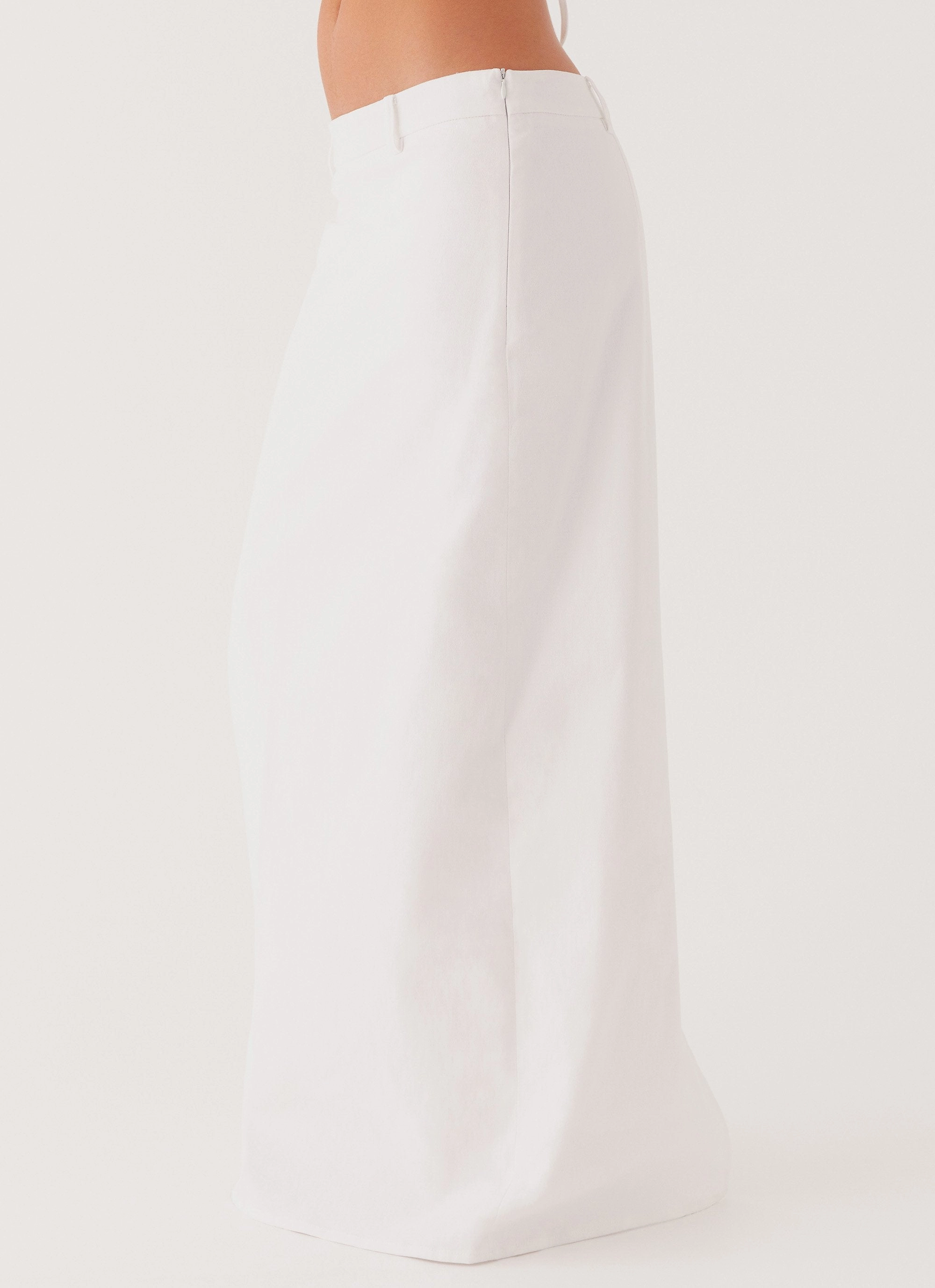 Jaslyn Maxi Skirt - White Trendy Mood Weekend Vibes