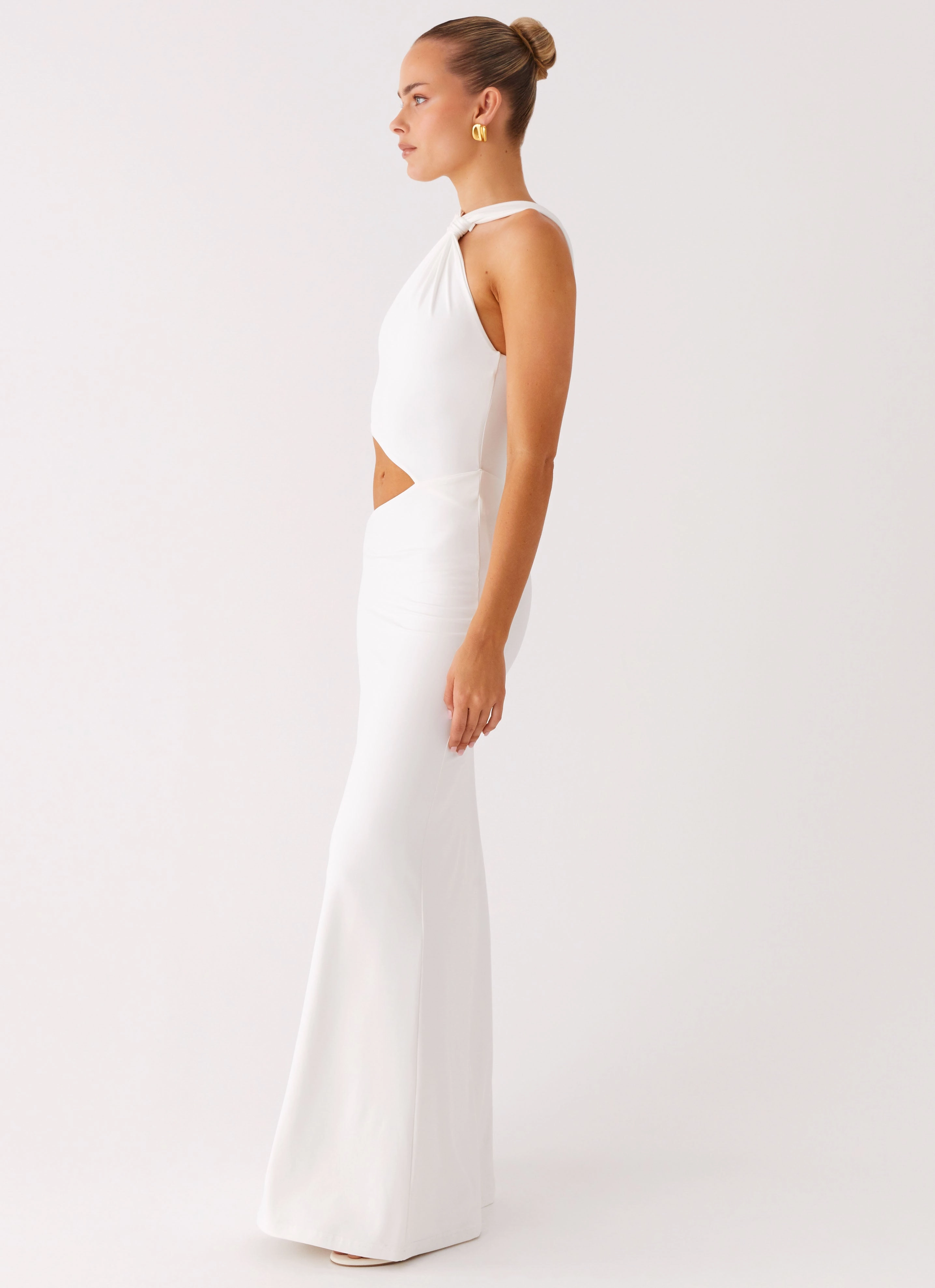 Juliander Knot Maxi Dress - White Bless Touch Delicate Edge