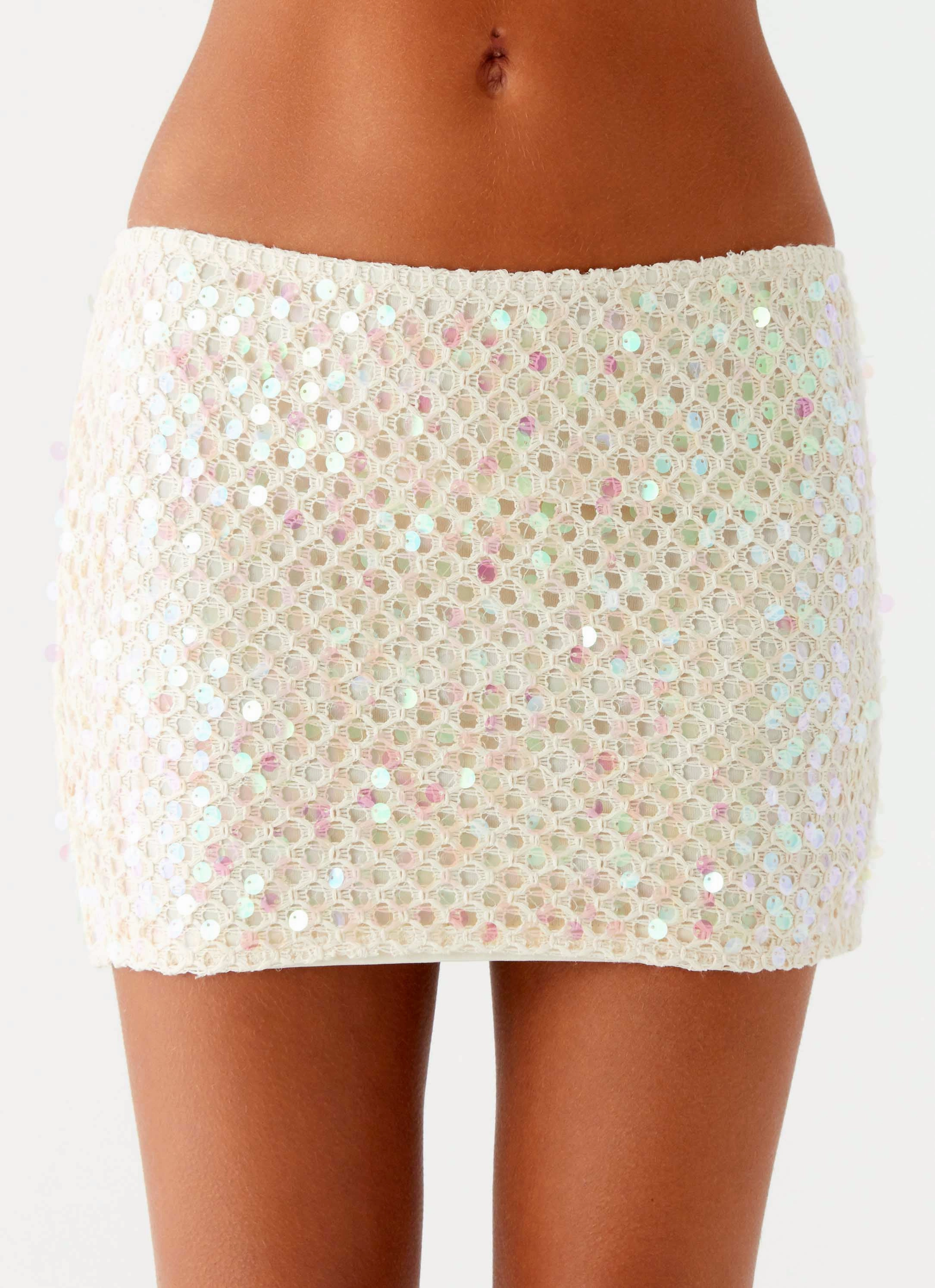 Minimal Comfort Water-resistant Kalita Mini Skirt - Ivory