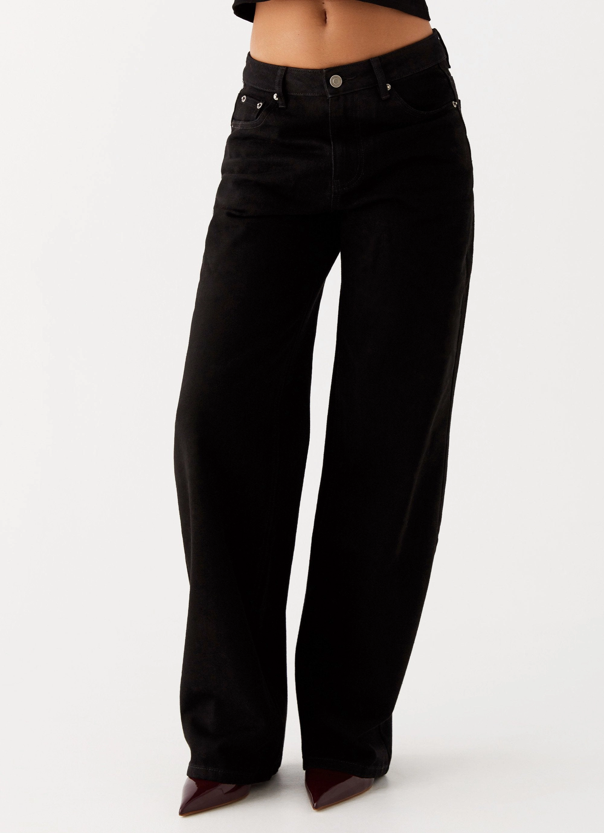 Back pockets Keanna Low Rise Denim Jeans - Black