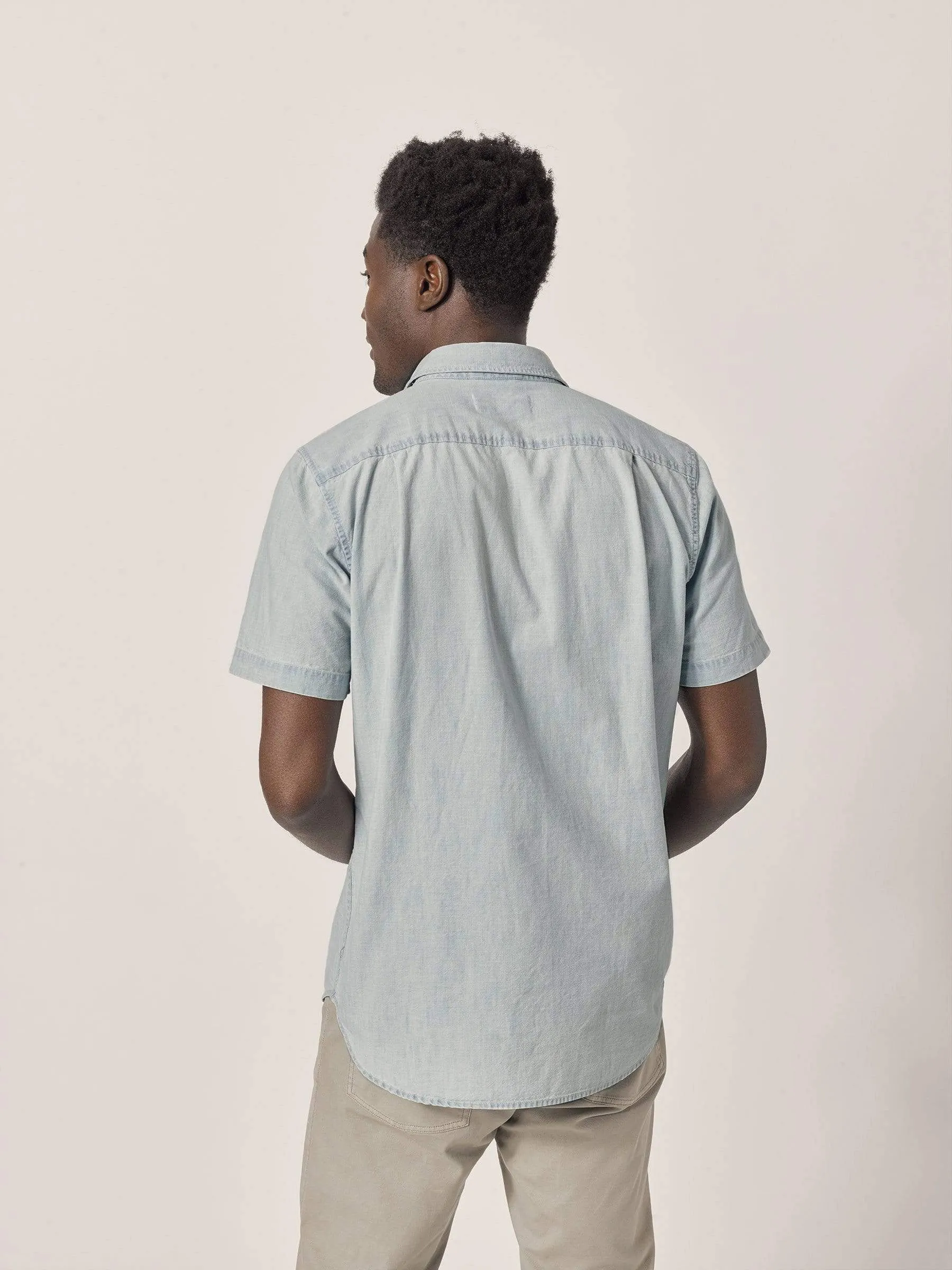 L005 Light Wash Chambray SS One Pocket Shirt