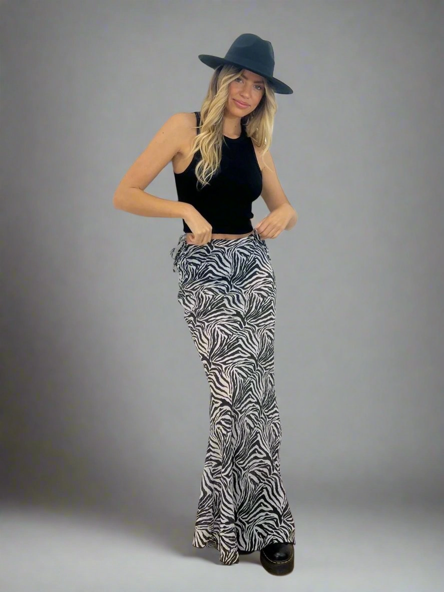 High Street Chic Malibu Sheer Beach Maxi Skirt / Zebra