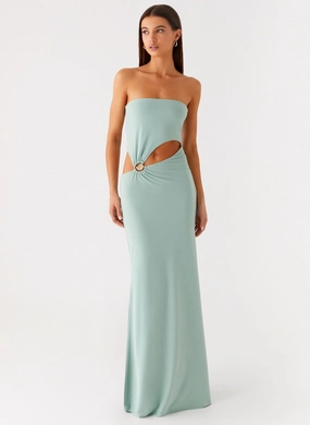 Sleek Waist Comfy and Chic Laurella Maxi Dress - Sage