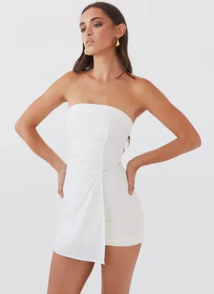 Back-Zip Year Rounder Lavinia Linen Tube Mini Dress - White