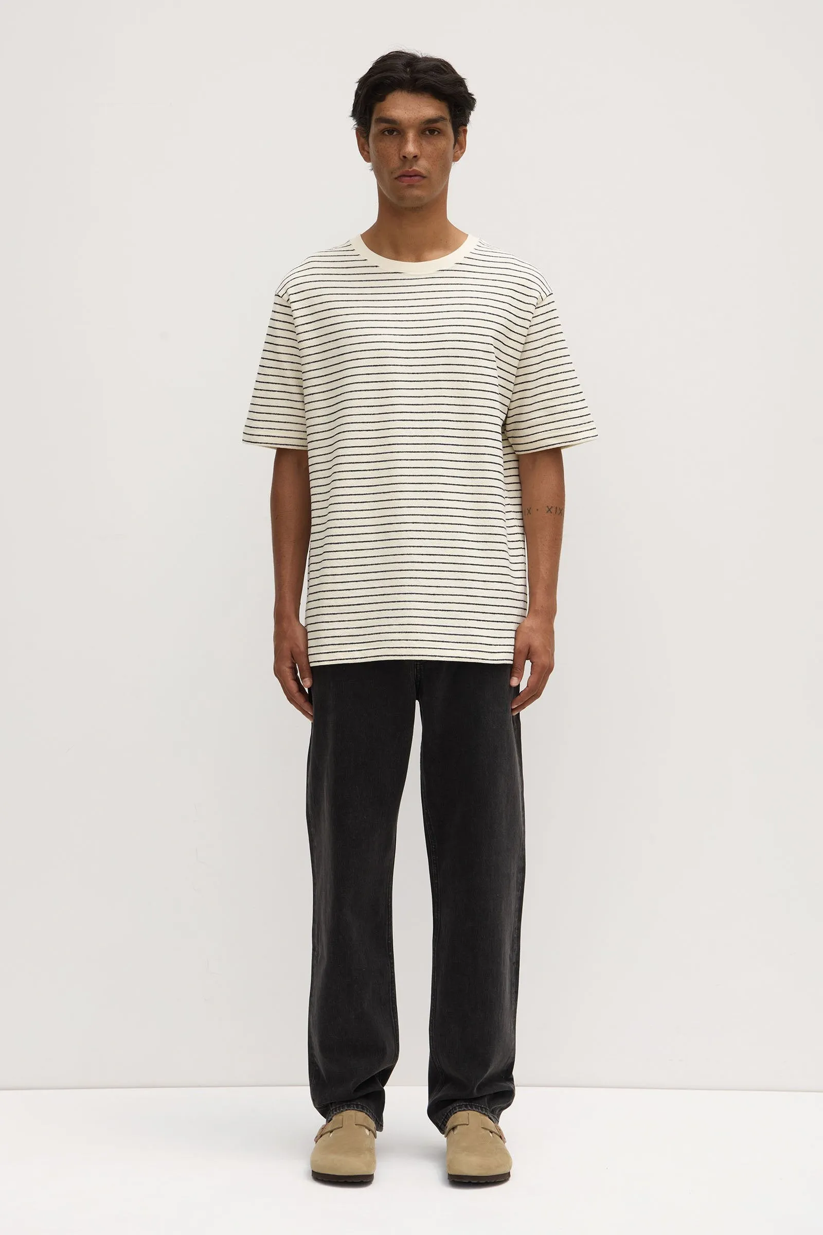 Straight Jean Minimalist Collar