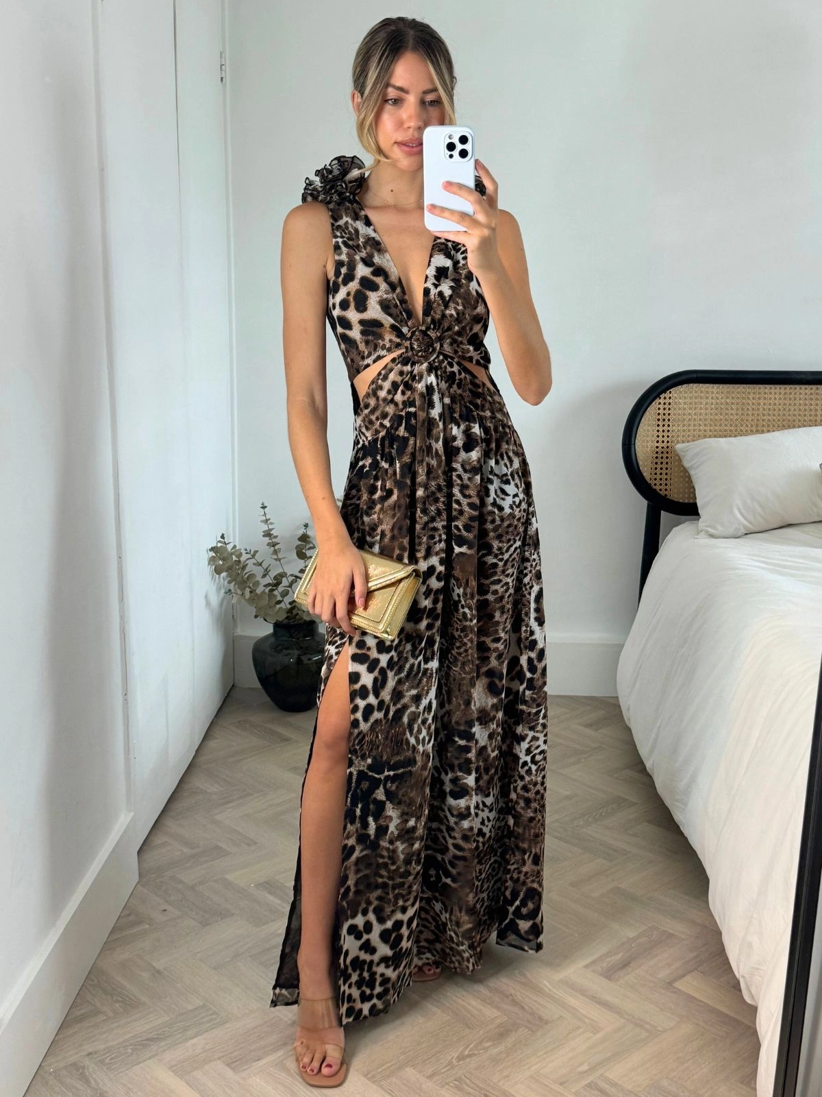Layla Maxi dress with shoulder corsage / Animal print All-Day Comfort Wear