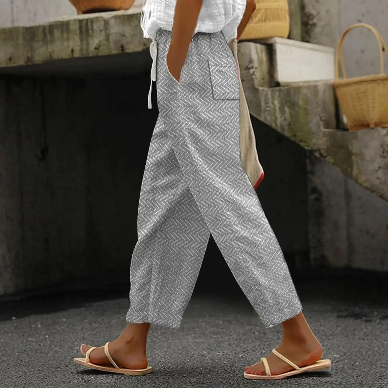 LCMTWX Linen Pants for Women 2025 Casual Drawstring Pants Capri Pants 2025 Pants with Pockets Wide Leg Cropped Pants