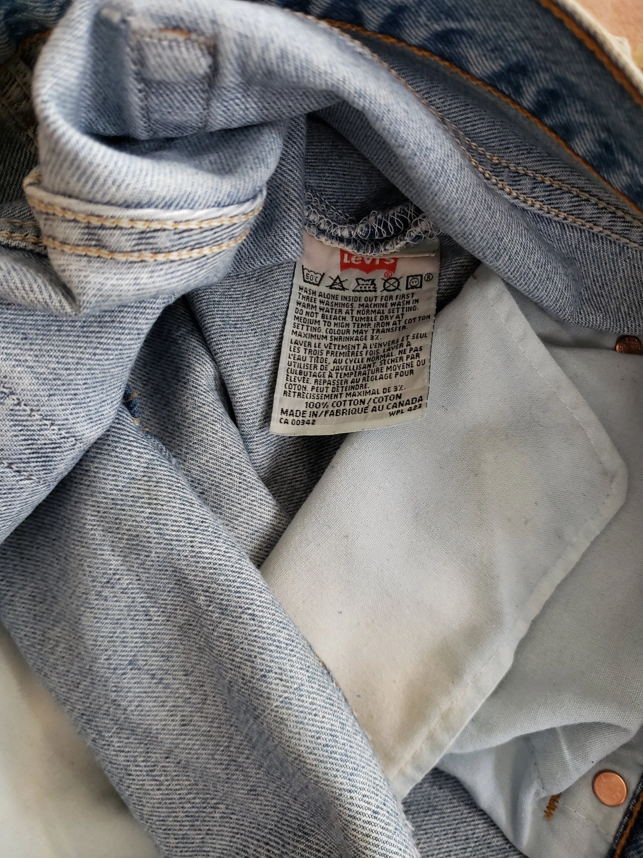 Levi's 501 - 38"x32" Made in Canada red tab, SOLD